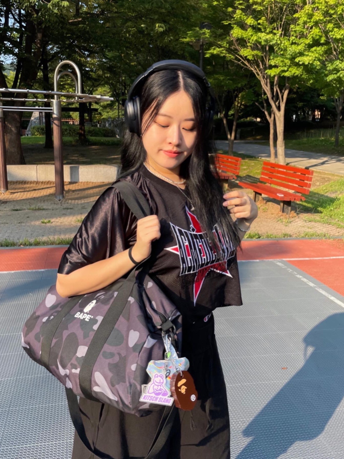 (GS) Jordan 11 Retro Low Concord Bred, BOSE QC45 Triple Black (Korean Ver.) 착용 스타일 - 3