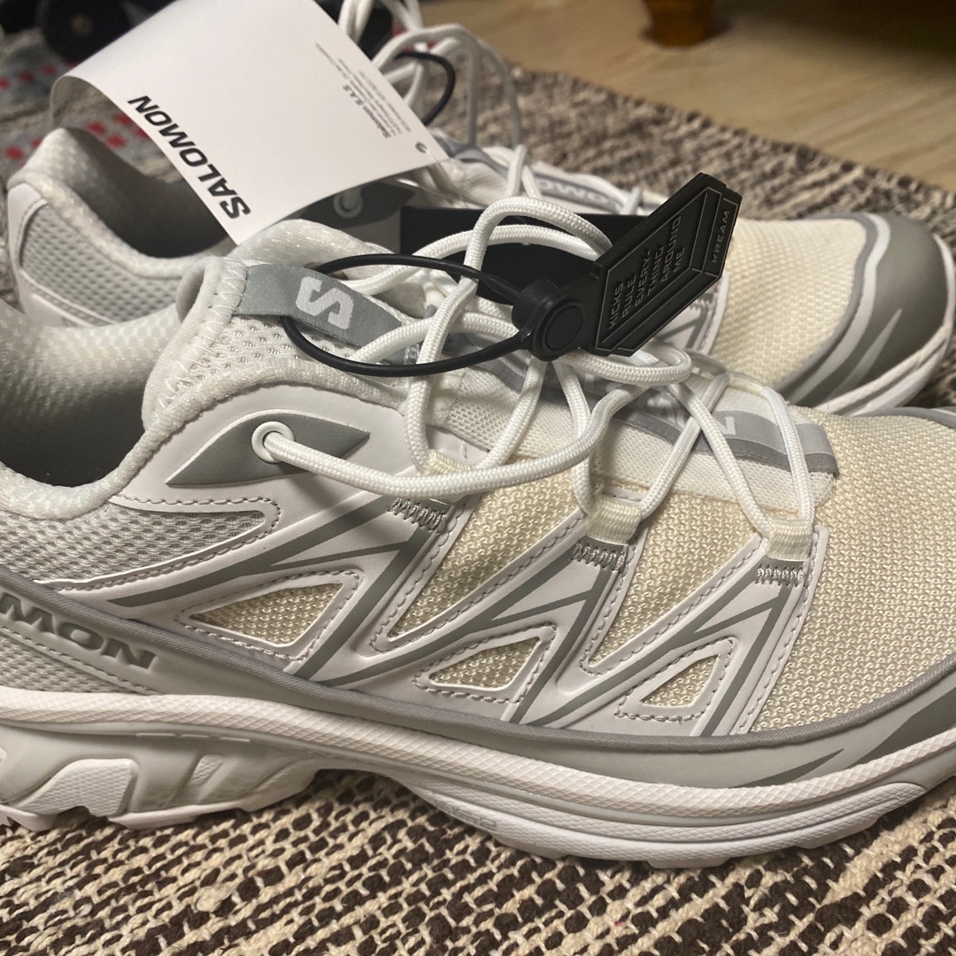 Salomon XT-6 Expanse Vanilla Ice White 착용 스타일