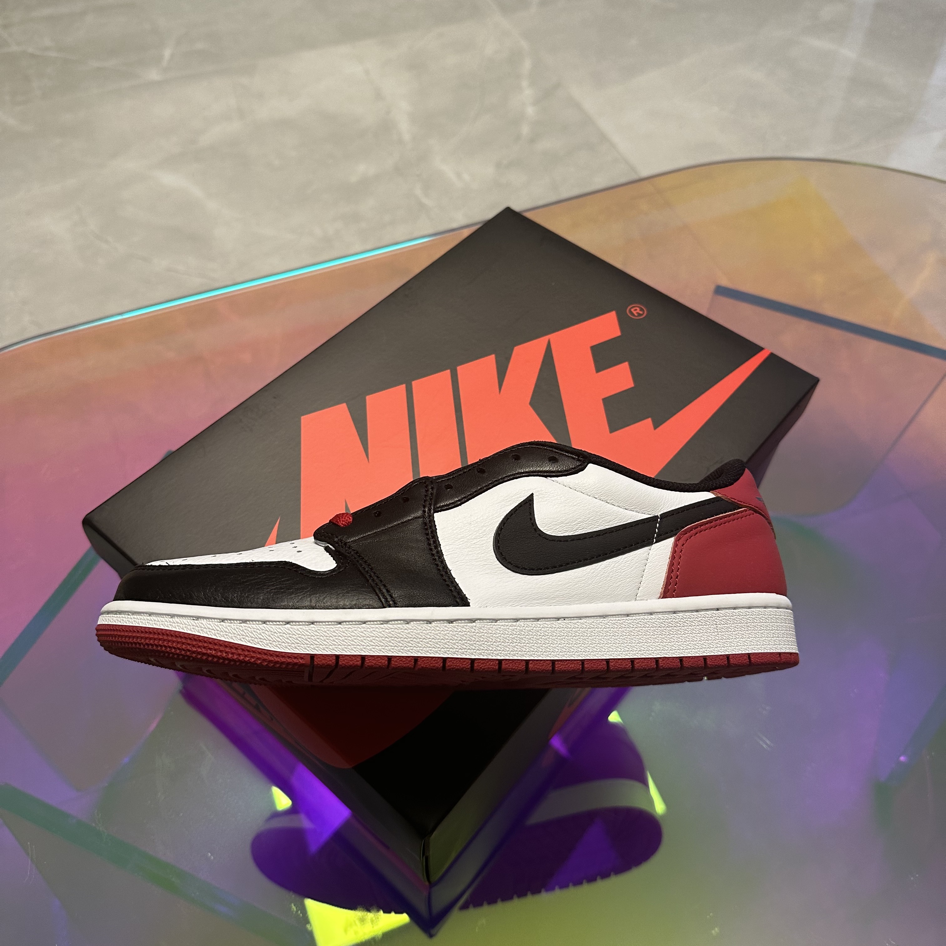 Jordan 1 Retro Low OG Black Toe 착용 스타일 - 1