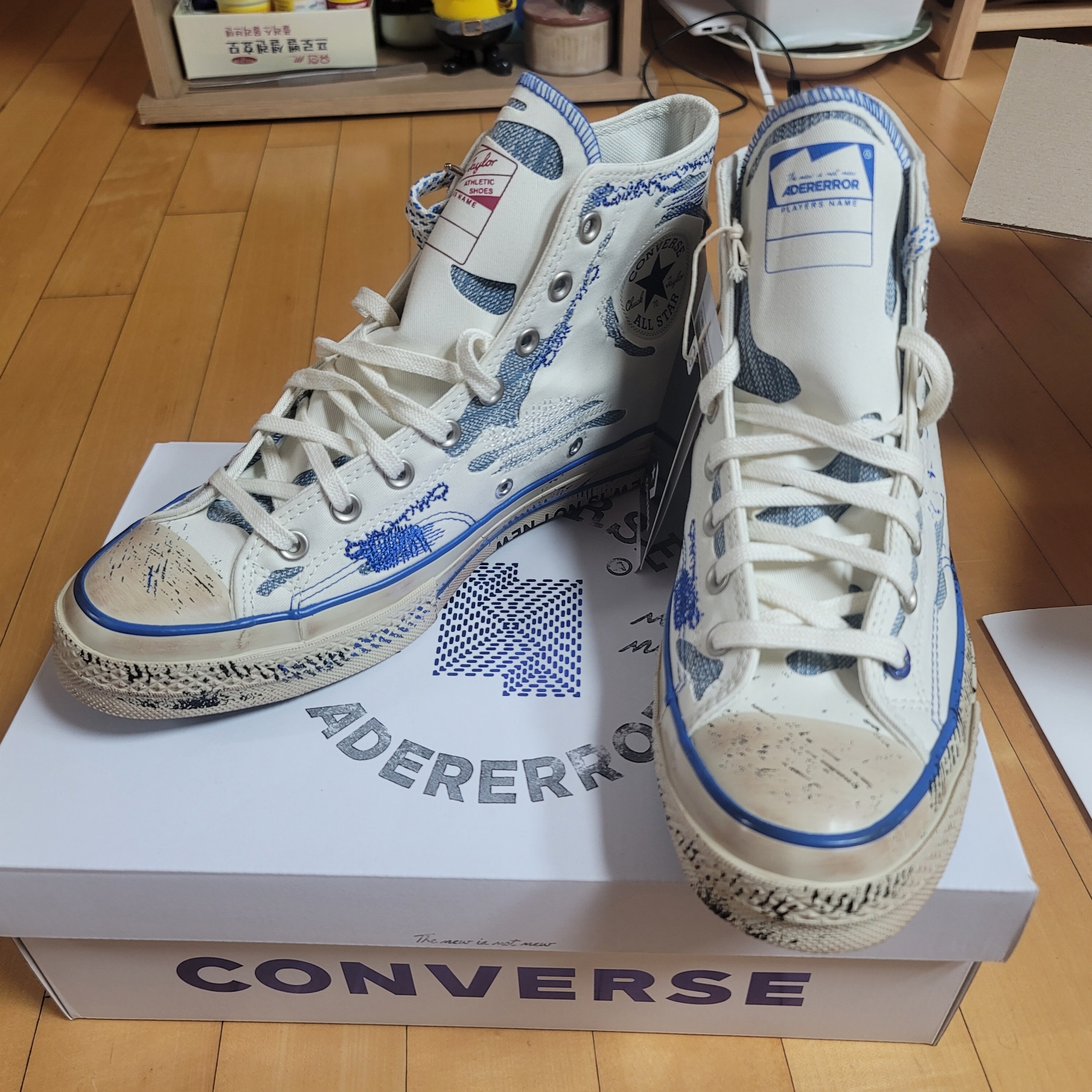 Converse x Ader Error Chuck 70 High White 착용 스타일 - 1
