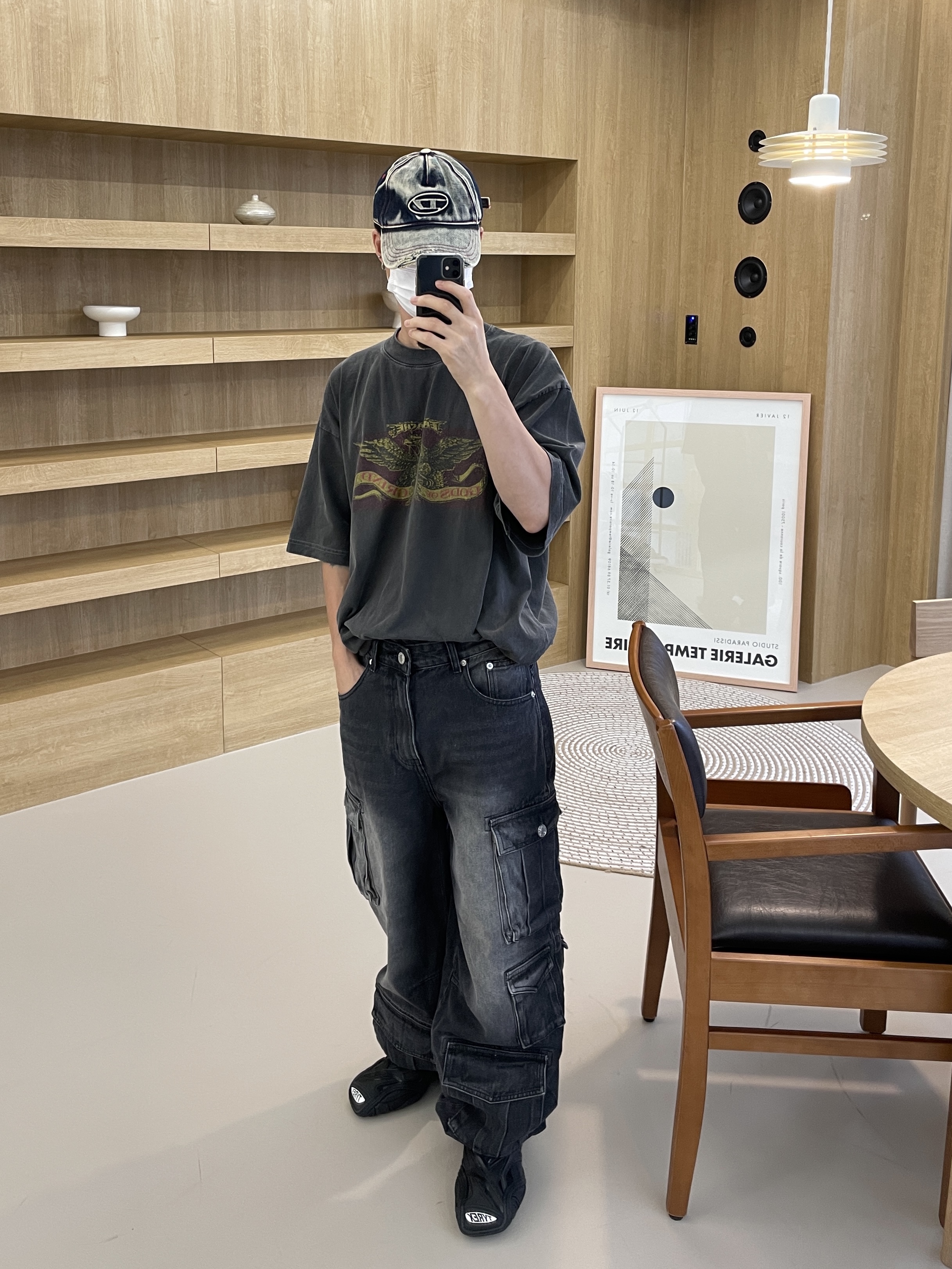 Diesel C-Seymon Treated Denim Baseball Cap Blue White, (W) Balenciaga Tyrex Sneakers Black 착용 스타일