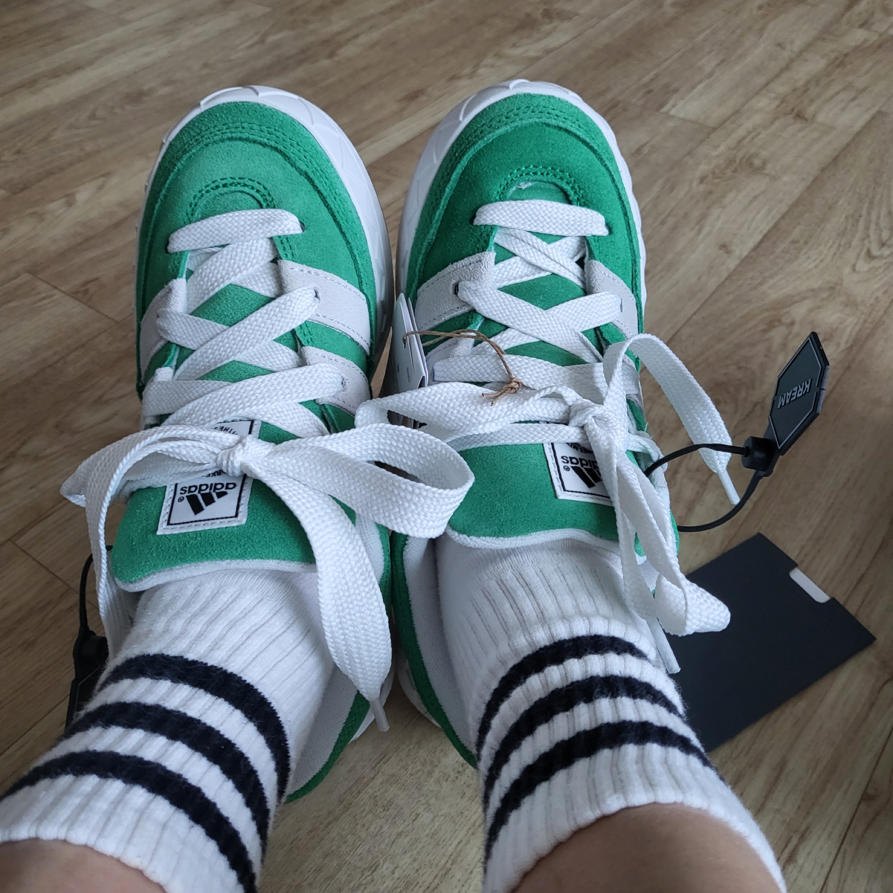 Adidas Adimatic Green 착용 스타일