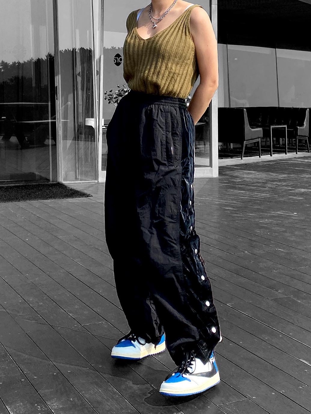 Jordan 1 x Travis Scott x Fragment Retro High OG SP Military Blue, Supreme Washed Chino Twill Camp Cap Black 착용 스타일 - 2