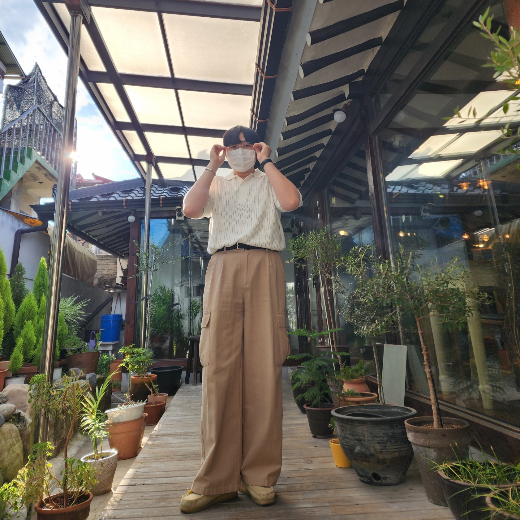 Clarks x Thisisneverthat Wallabee Maple 착용 스타일 - 3