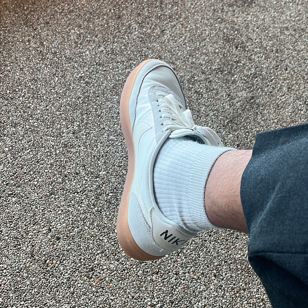 Nike Killshot 2 Leather Sail Gum 착용 스타일