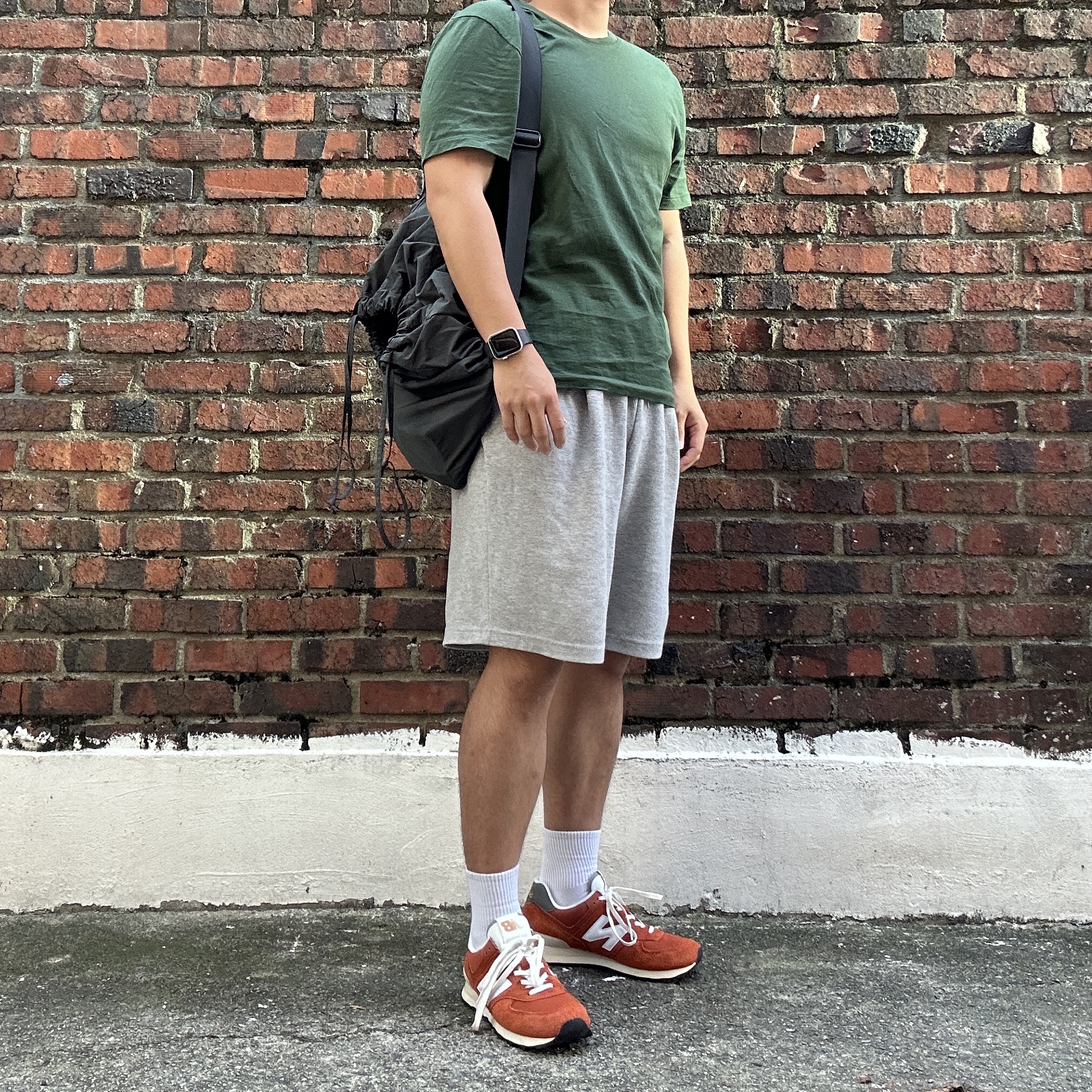 New Balance 574 Heritage Orange Burst White 착용 스타일
