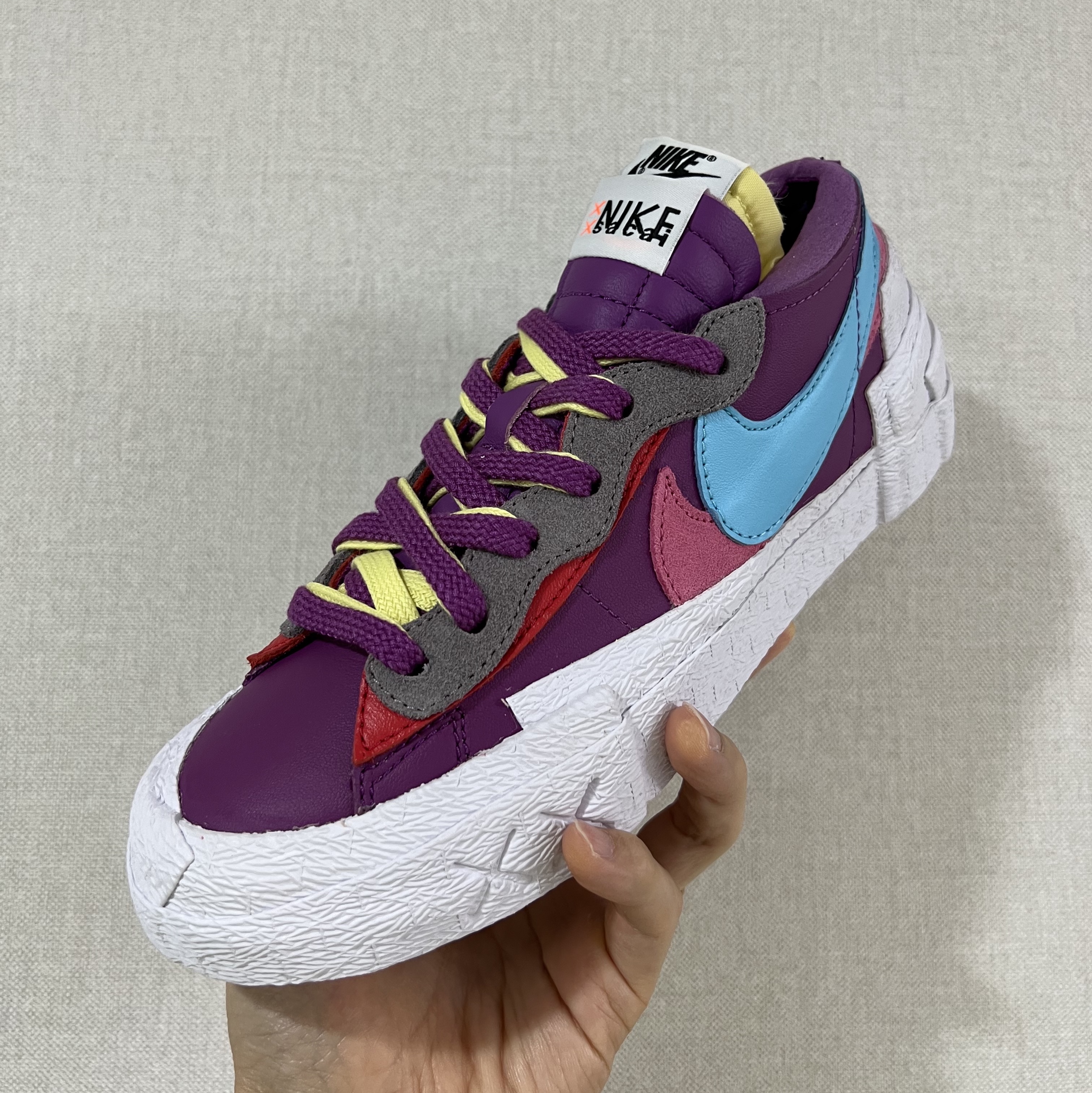 Nike x Sacai x Kaws Blazer Low Purple Dusk 착용 스타일