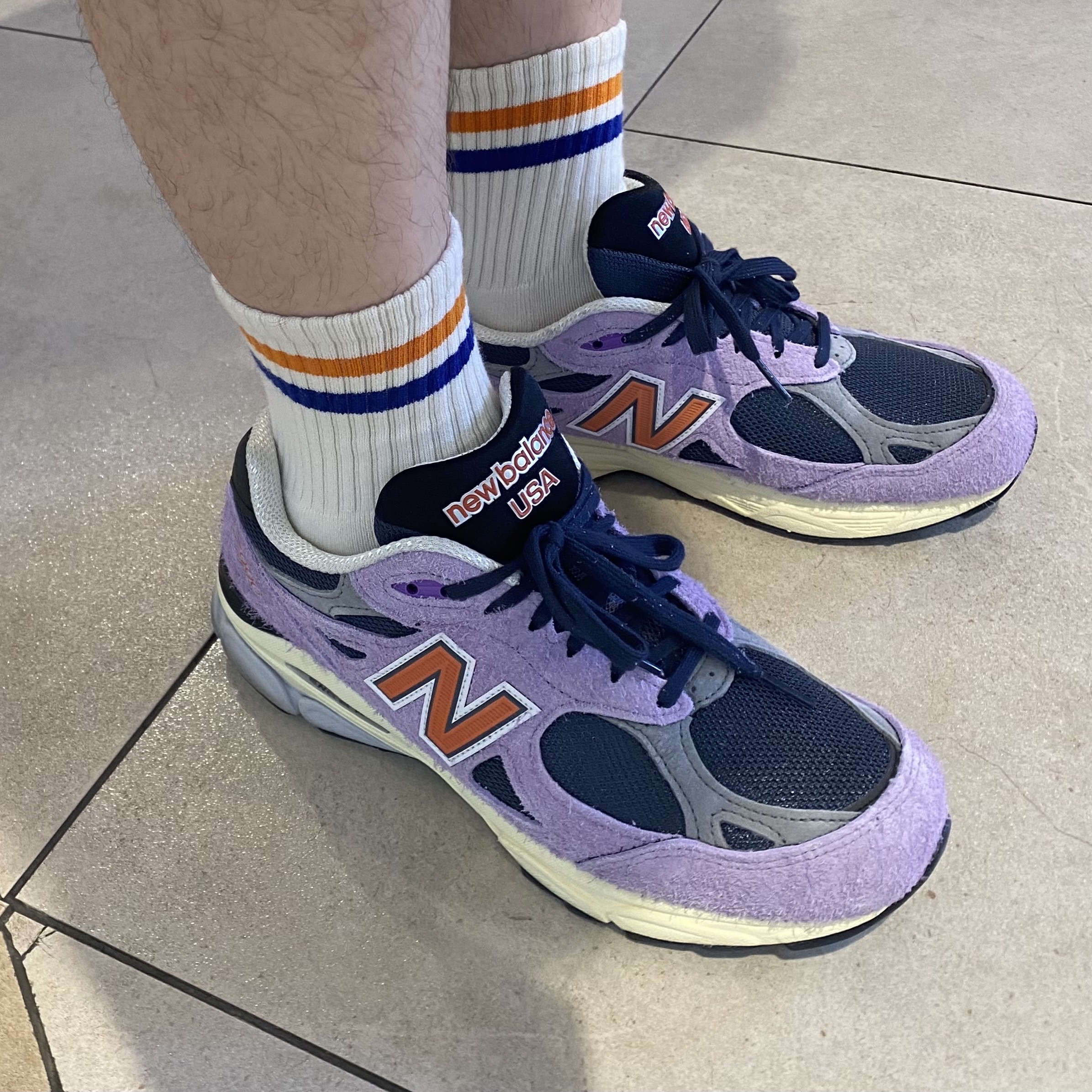 New Balance 990v3 Made in USA Raw Amethyst 착용 스타일