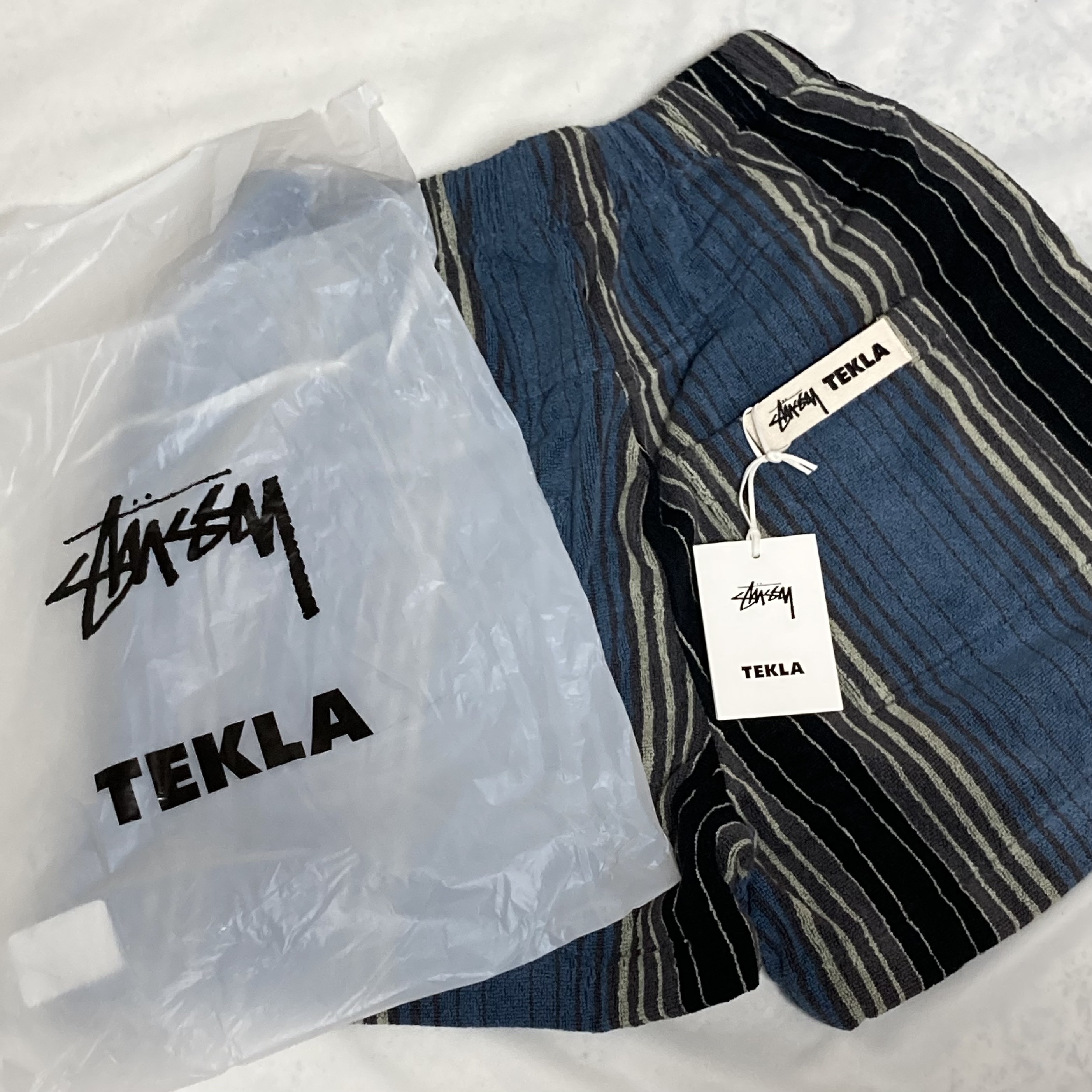 Stussy x Tekla Terry Shorts Multi Stripe 착용 스타일 - 2