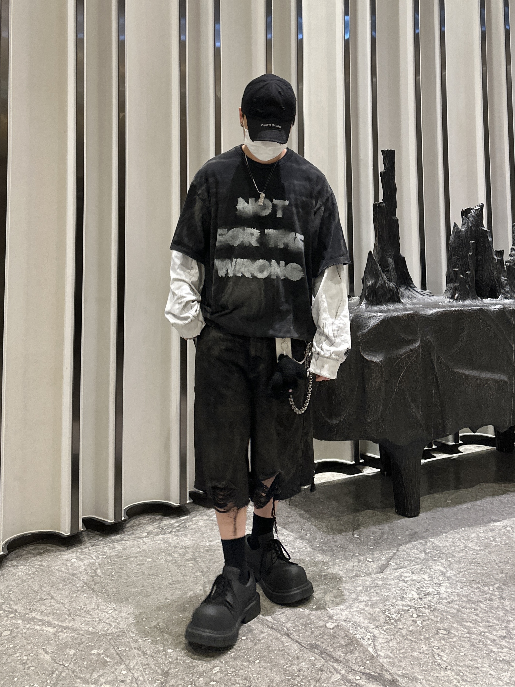 Project G/R Reworked Bermuda Shorts Black, Balenciaga Steroid Derby Black 착용 스타일 - 1