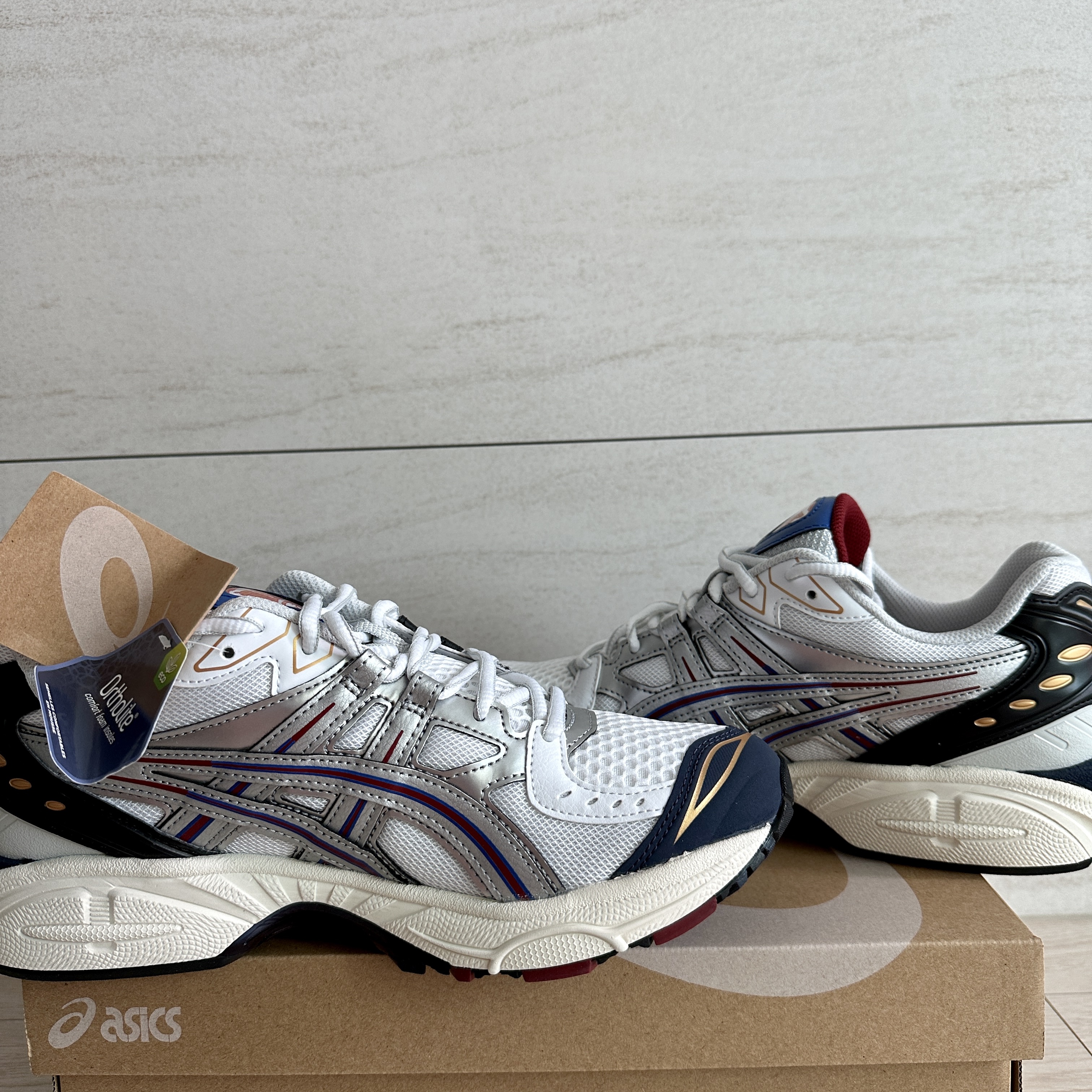 Asics Gel-Kayano Legacy White Black 착용 스타일 - 2