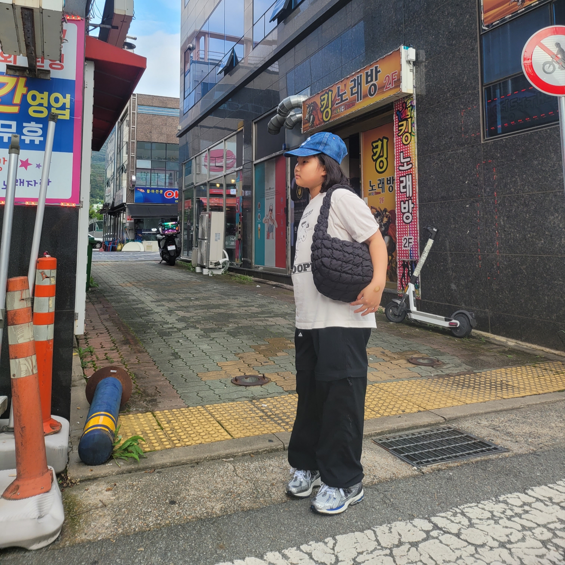 Nike ACG Smith Summit Cargo Pants Black Summit White - Asia 착용 스타일 - 1