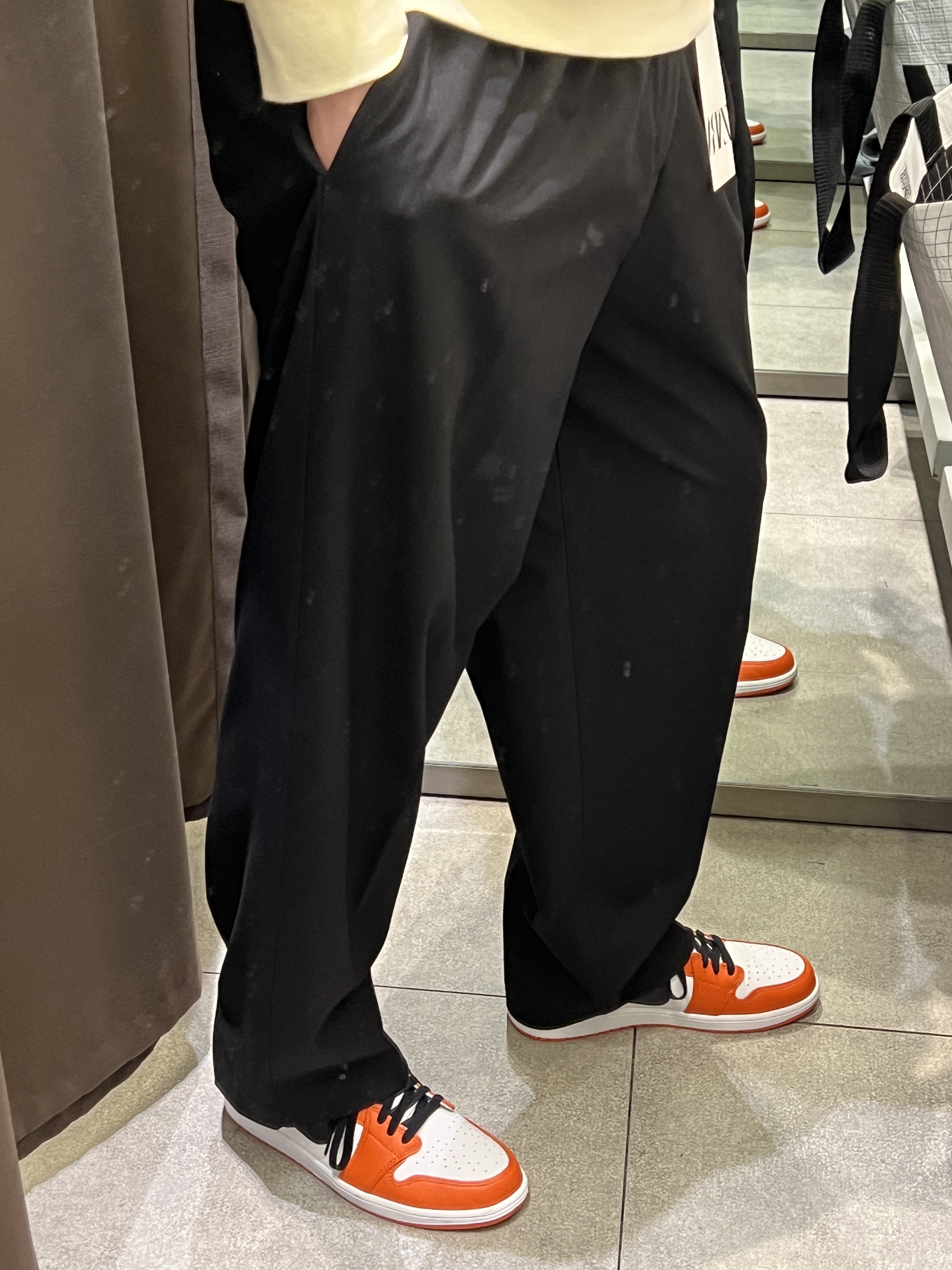 Jordan 1 Low OG Starfish 착용 스타일