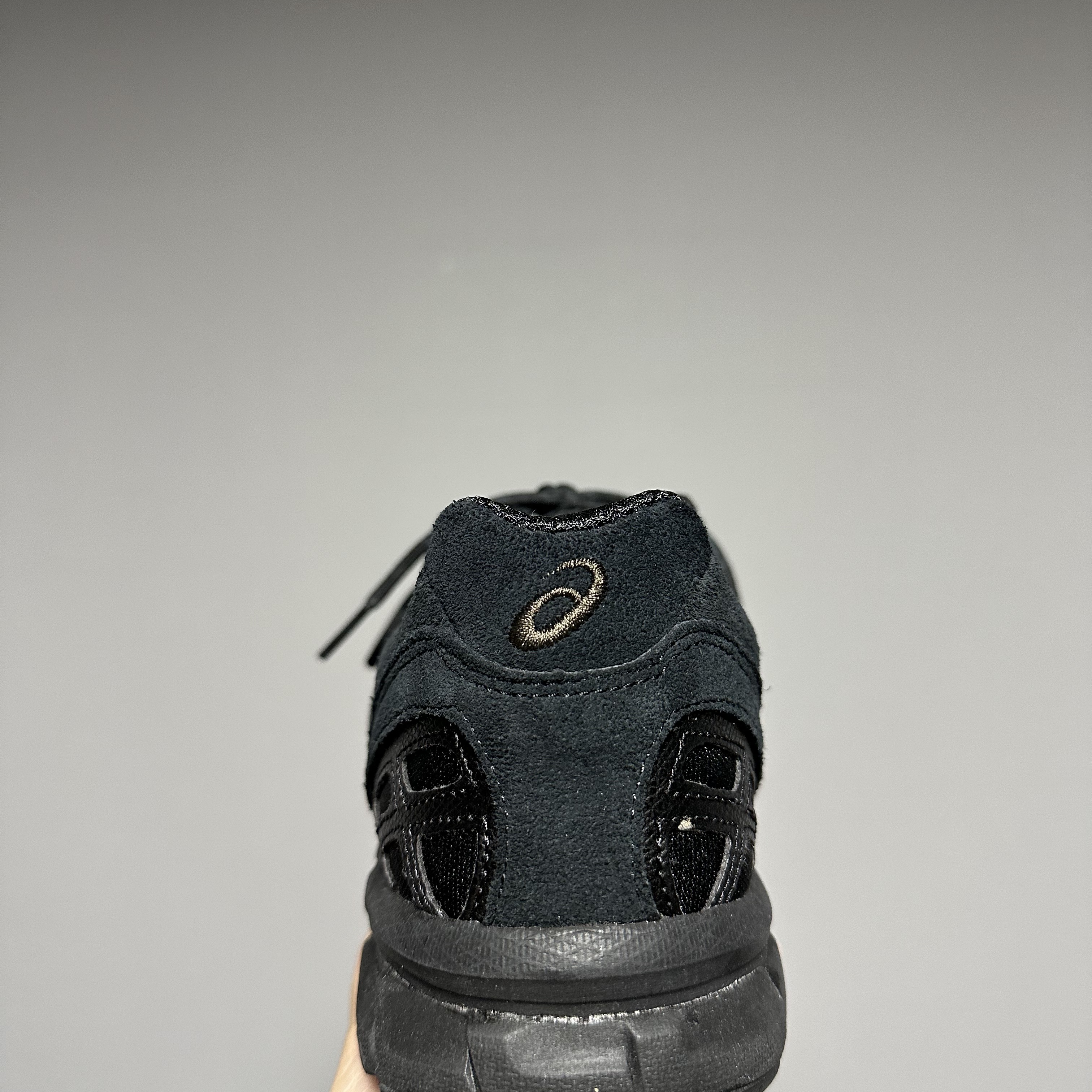Asics Gel-Sonoma 15-50 Black 착용 스타일 - 2