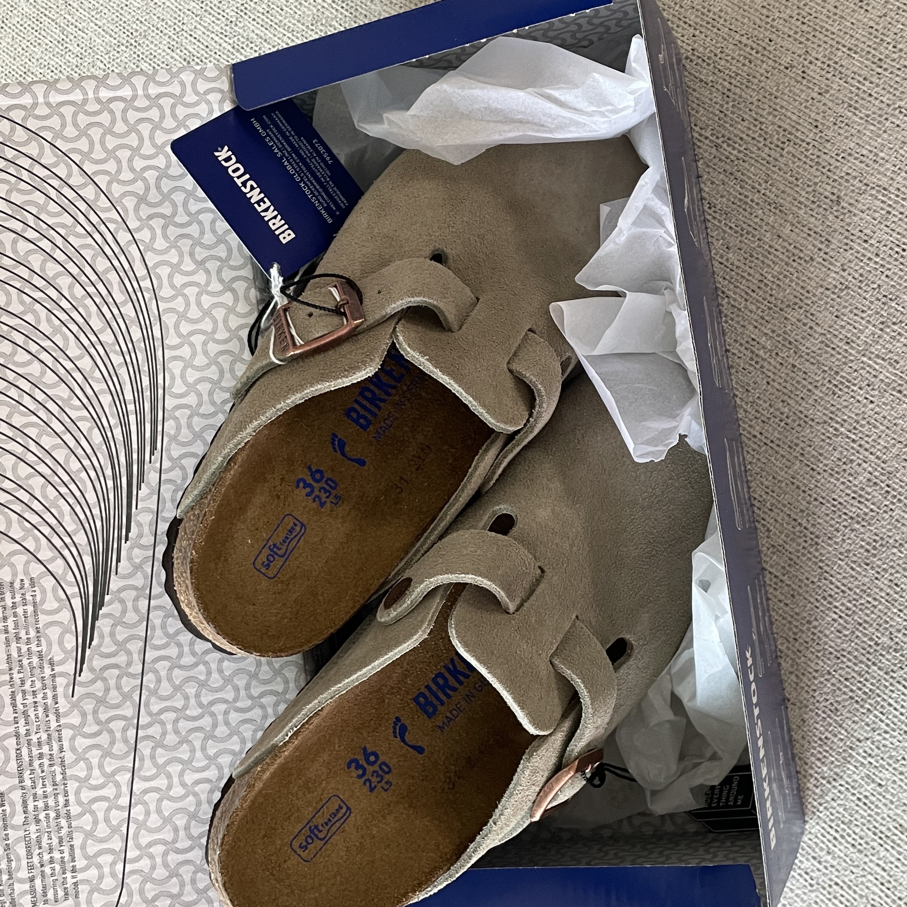 Birkenstock Boston Soft Footbed Taupe - Narrow 착용 스타일