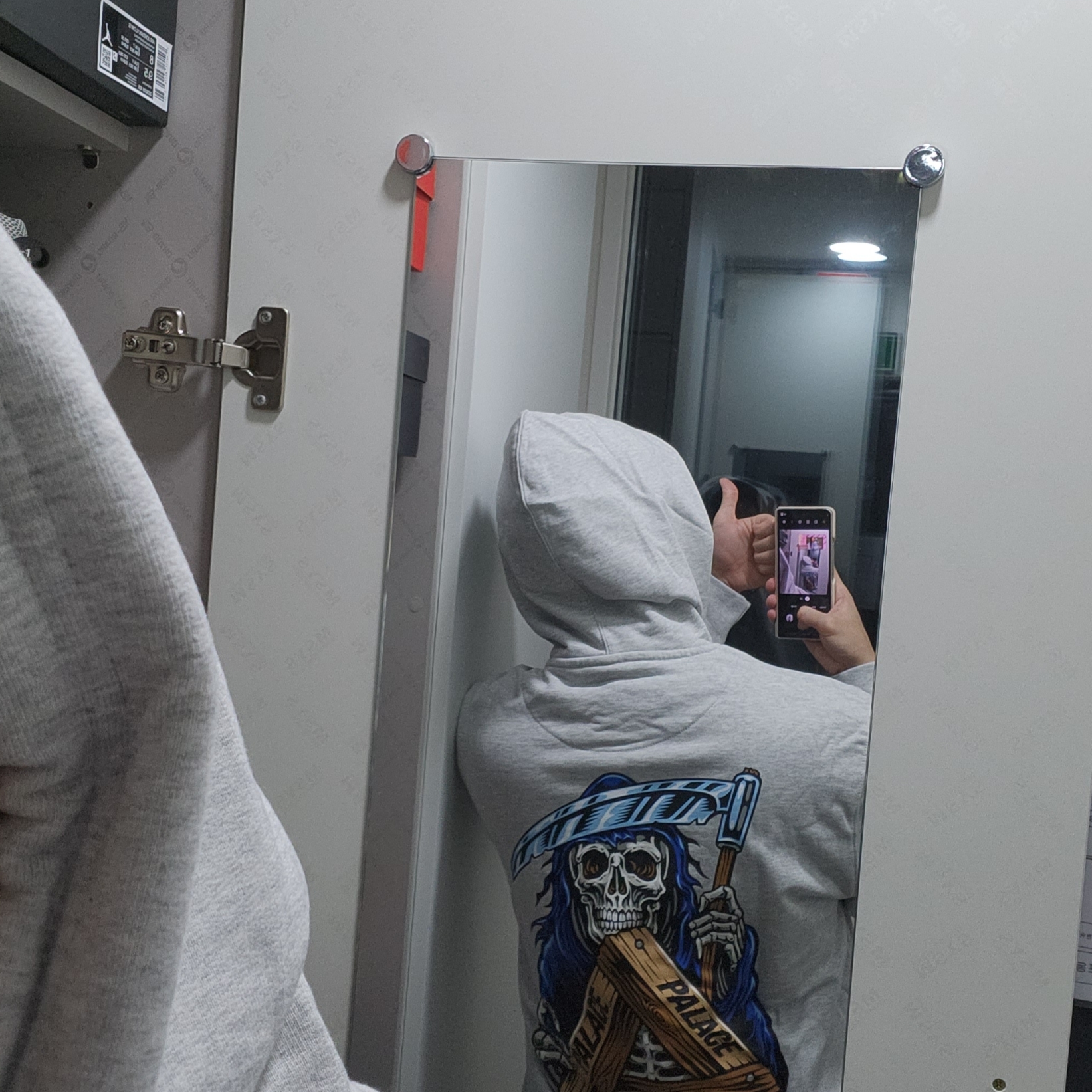 Palace Reaper Hood Grey Marl - 23FW 착용 스타일 - 3