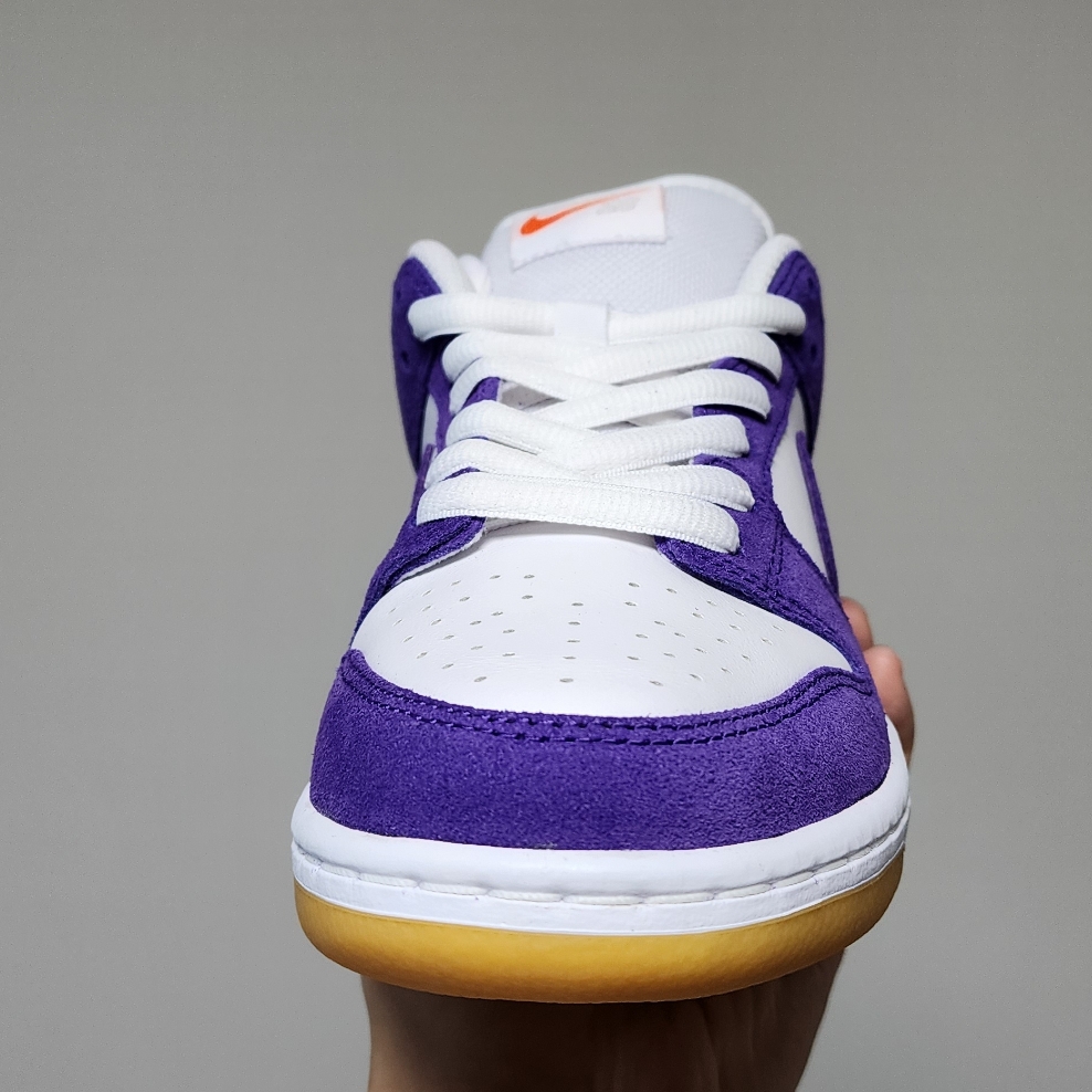 Nike Dunk Low Pro SB Court Purple 착용 스타일