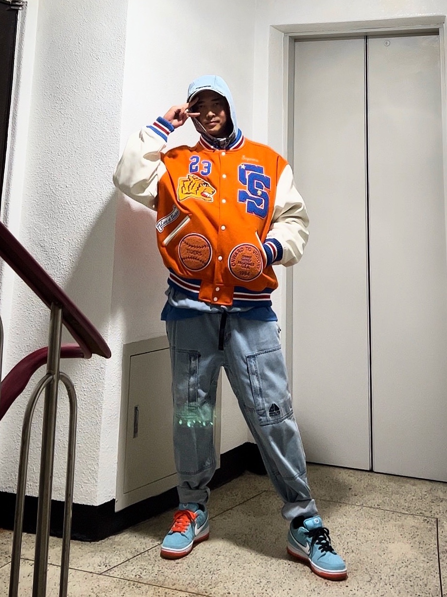 Supreme Washed Chino Twill Camp Cap Denim - 21FW, Supreme x Nike ACG Denim Pullover Washed Blue - 22FW 착용 스타일