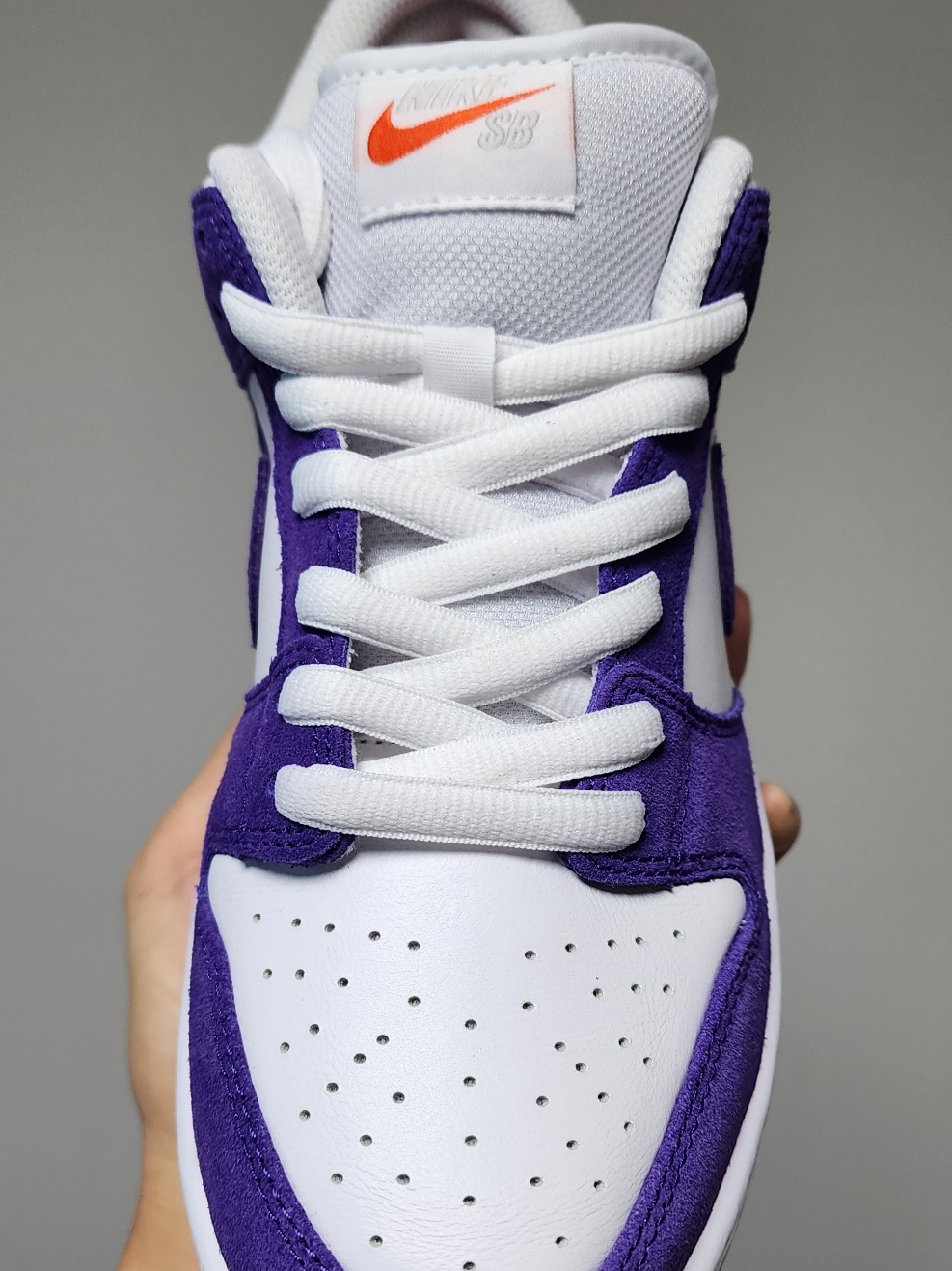 Nike Dunk Low Pro SB Court Purple 착용 스타일