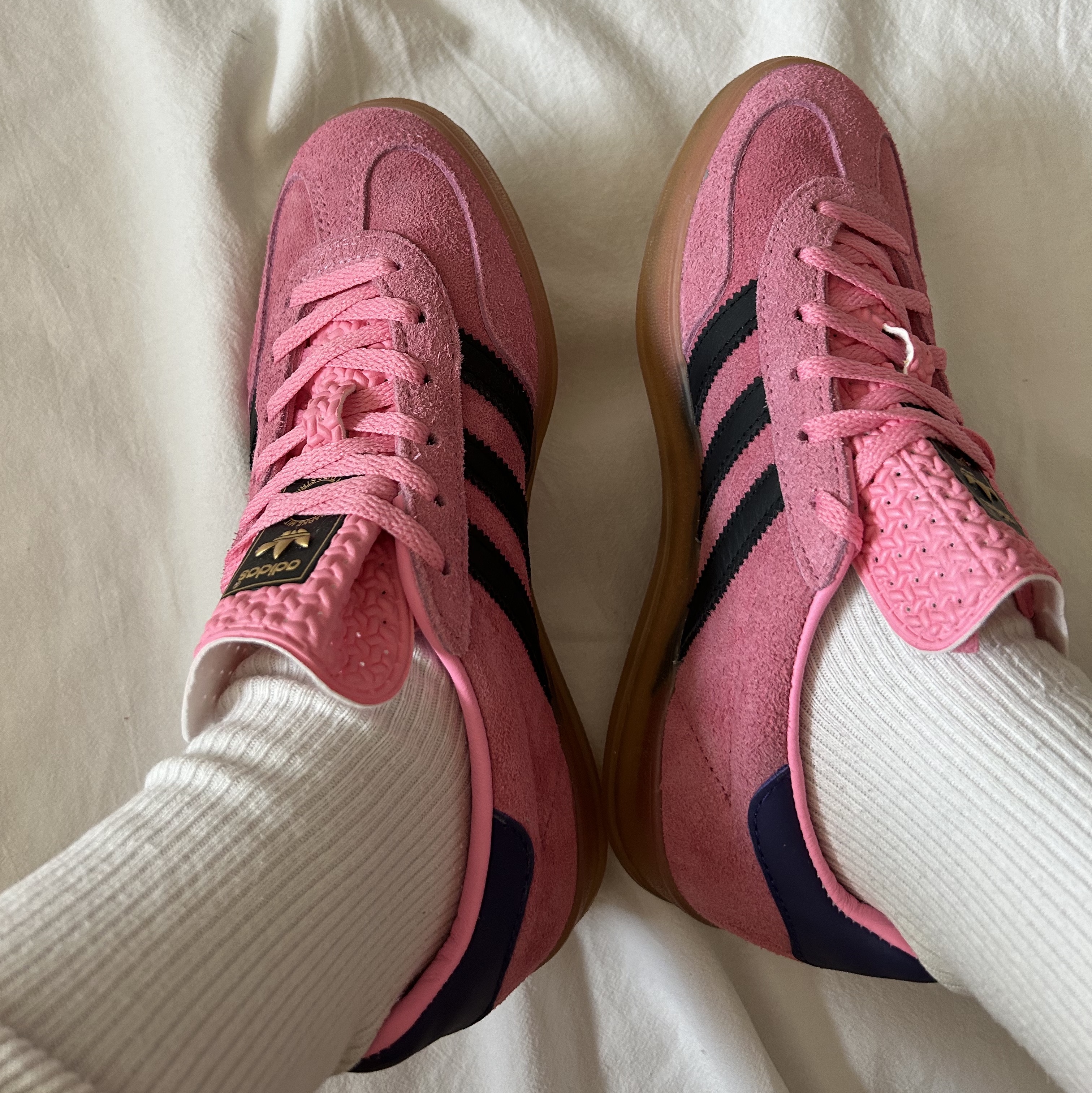 (W) Adidas Gazelle Indoor Bliss Pink 착용 스타일
