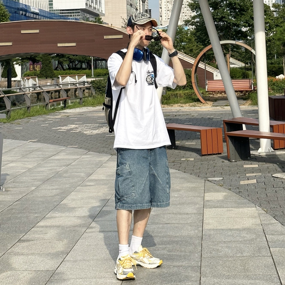 Diesel C-Seymon Treated Denim Baseball Cap Blue White, Gentle Monster x Maison Margiela MM004 Black Black 착용 스타일 - 2