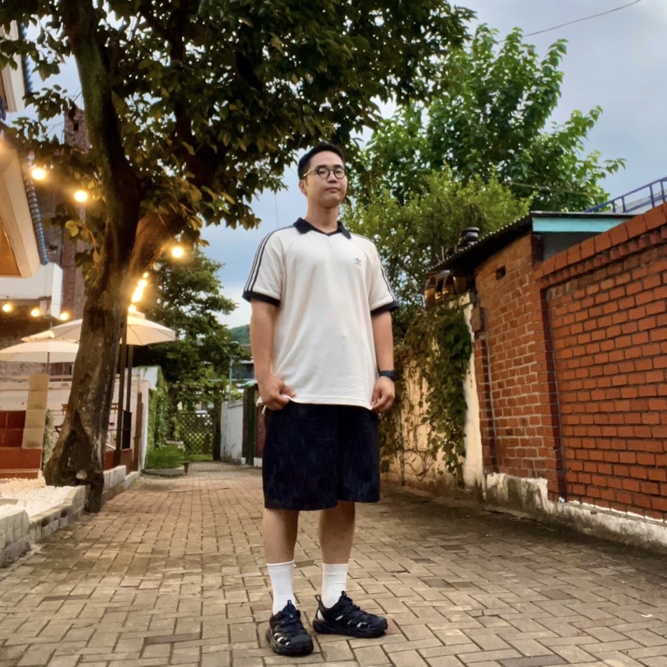 Adidas Adicolor Classics Waffle Polo Shirt Wonder White - KR Sizing, Hoka Hopara Black 착용 스타일 - 2