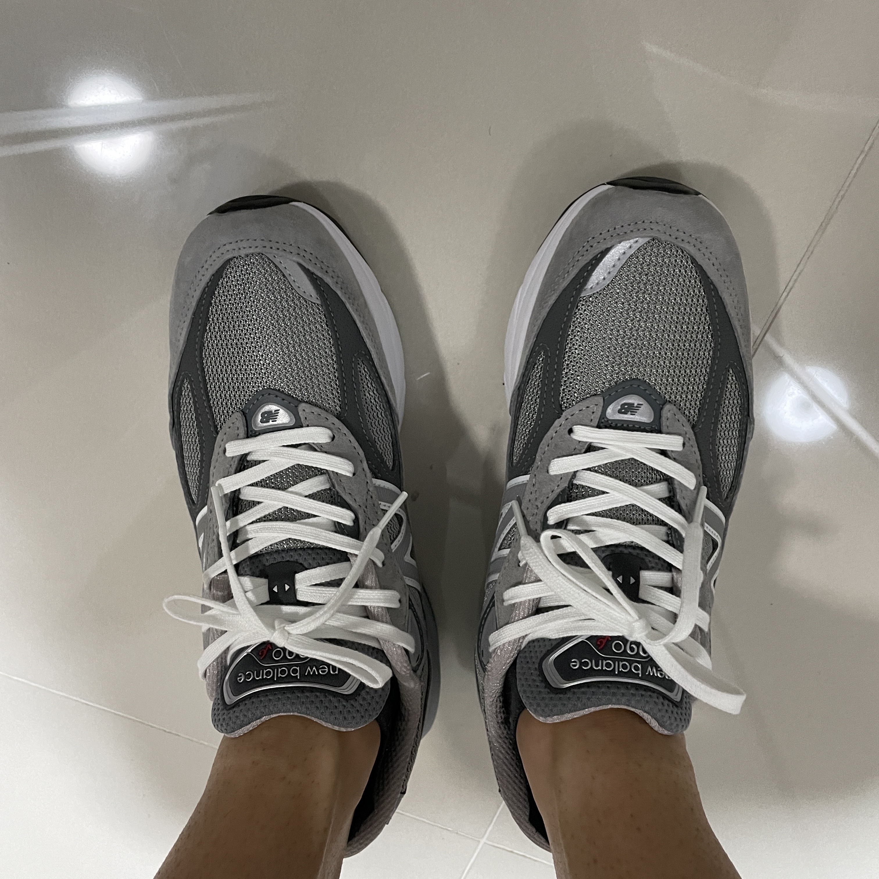 New Balance 990v6 Made in USA Grey - D Standard 착용 스타일