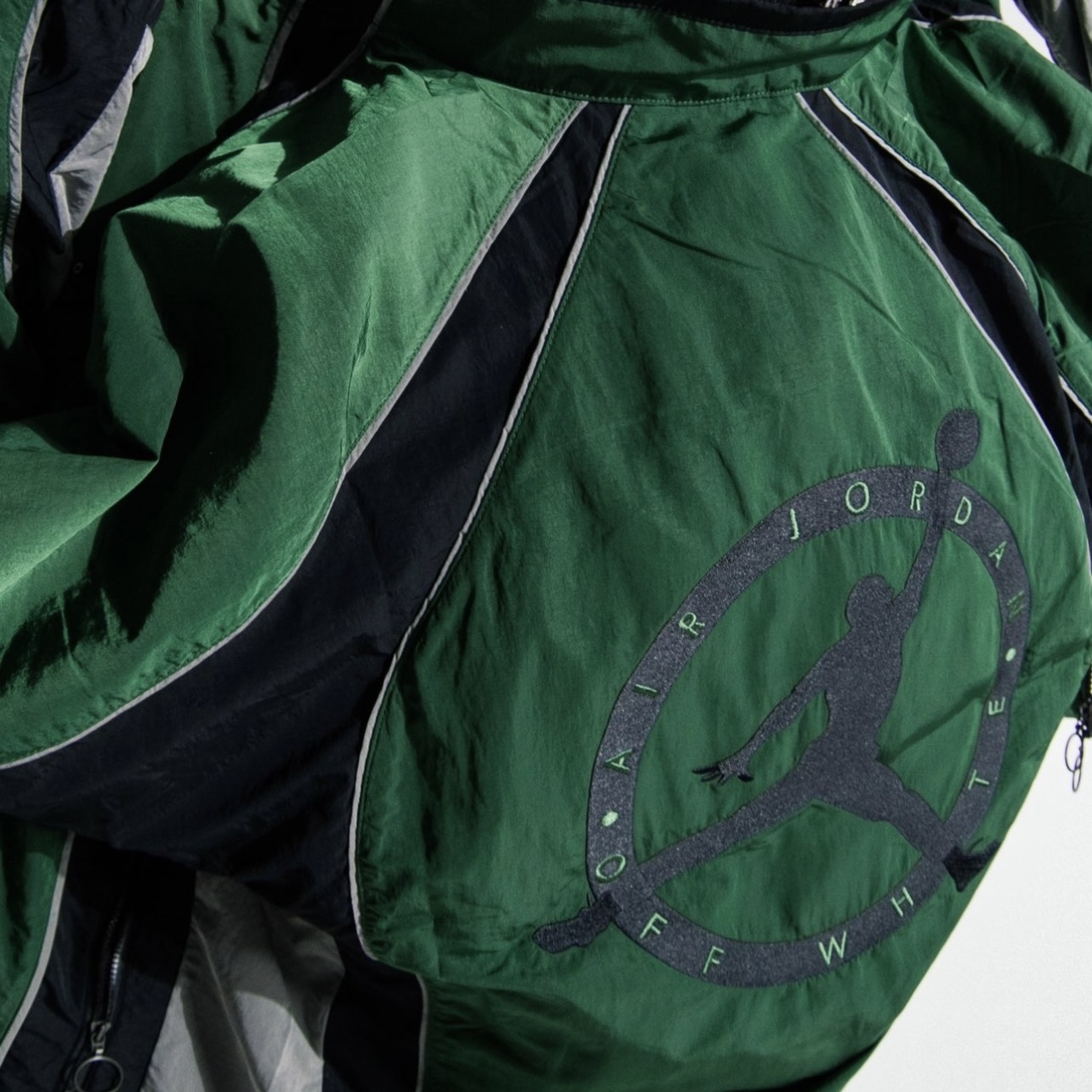 Jordan x Off-White Track Top Forest Green - Asia 착용 스타일