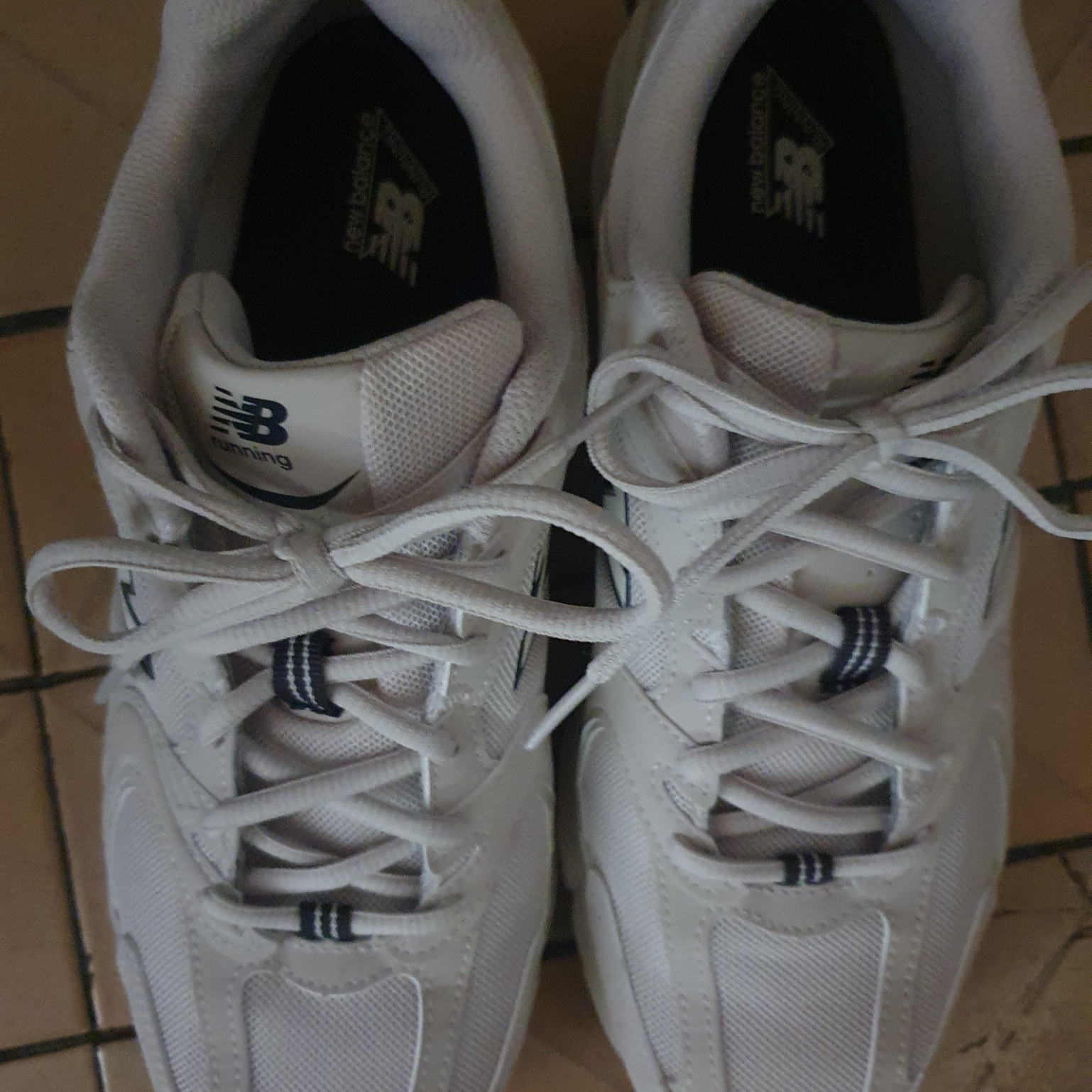 New Balance 530 Ivory 착용 스타일
