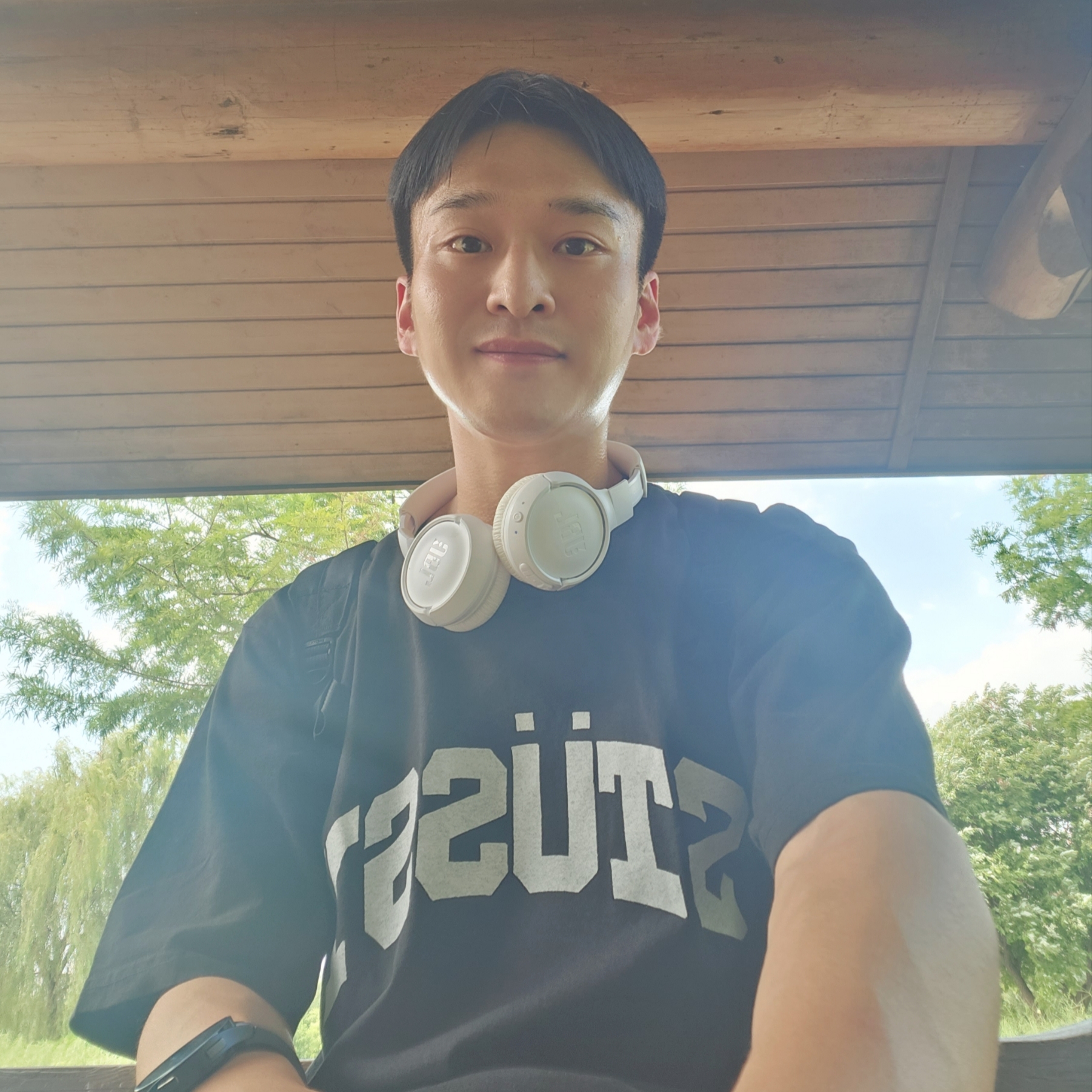 Stussy Block Sport Pigment Dyed T-Shirt Black 착용 스타일