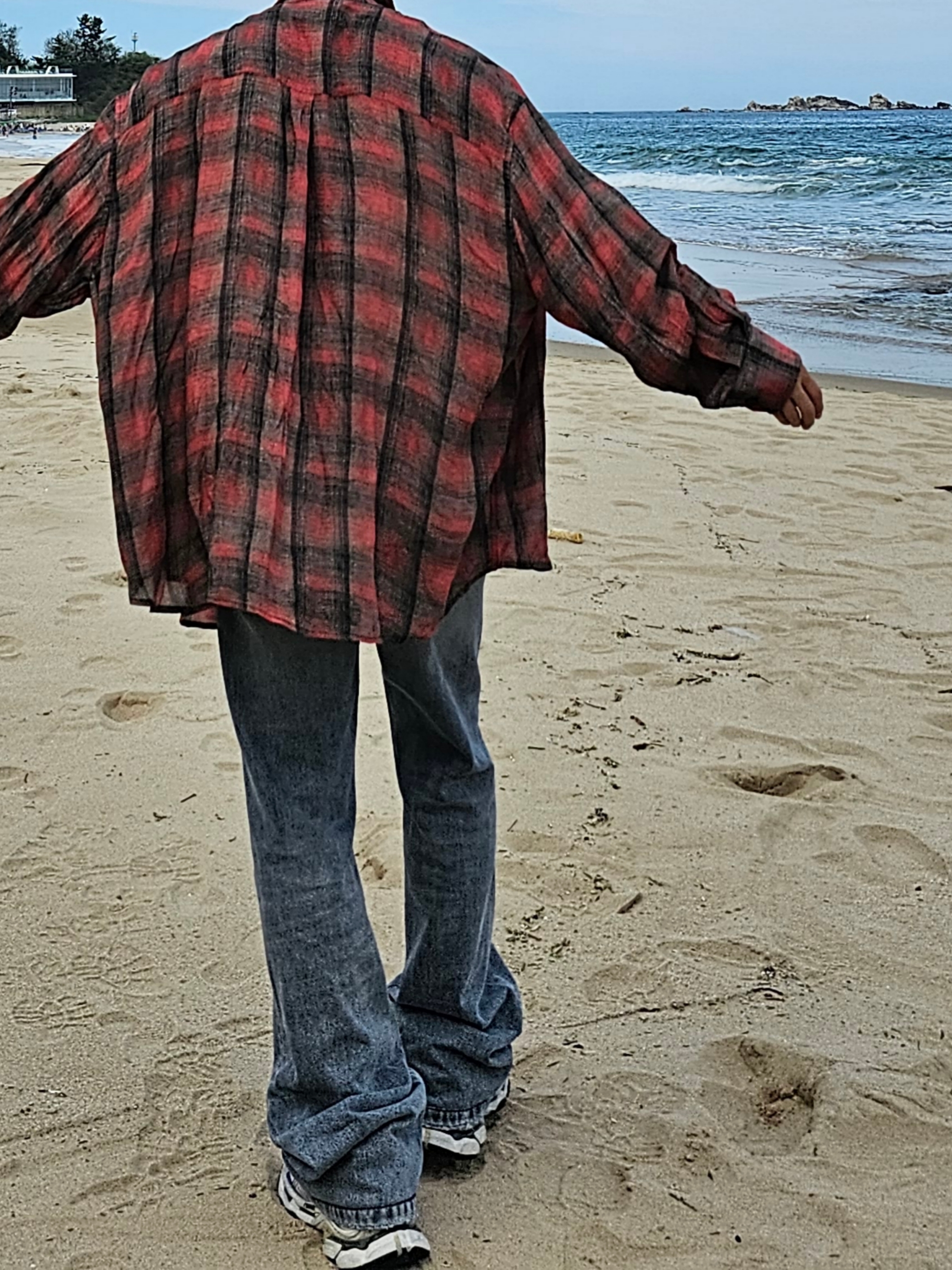 Our Legacy Borrowed Shirt Big Lumbercheck Print 착용 스타일 - 3