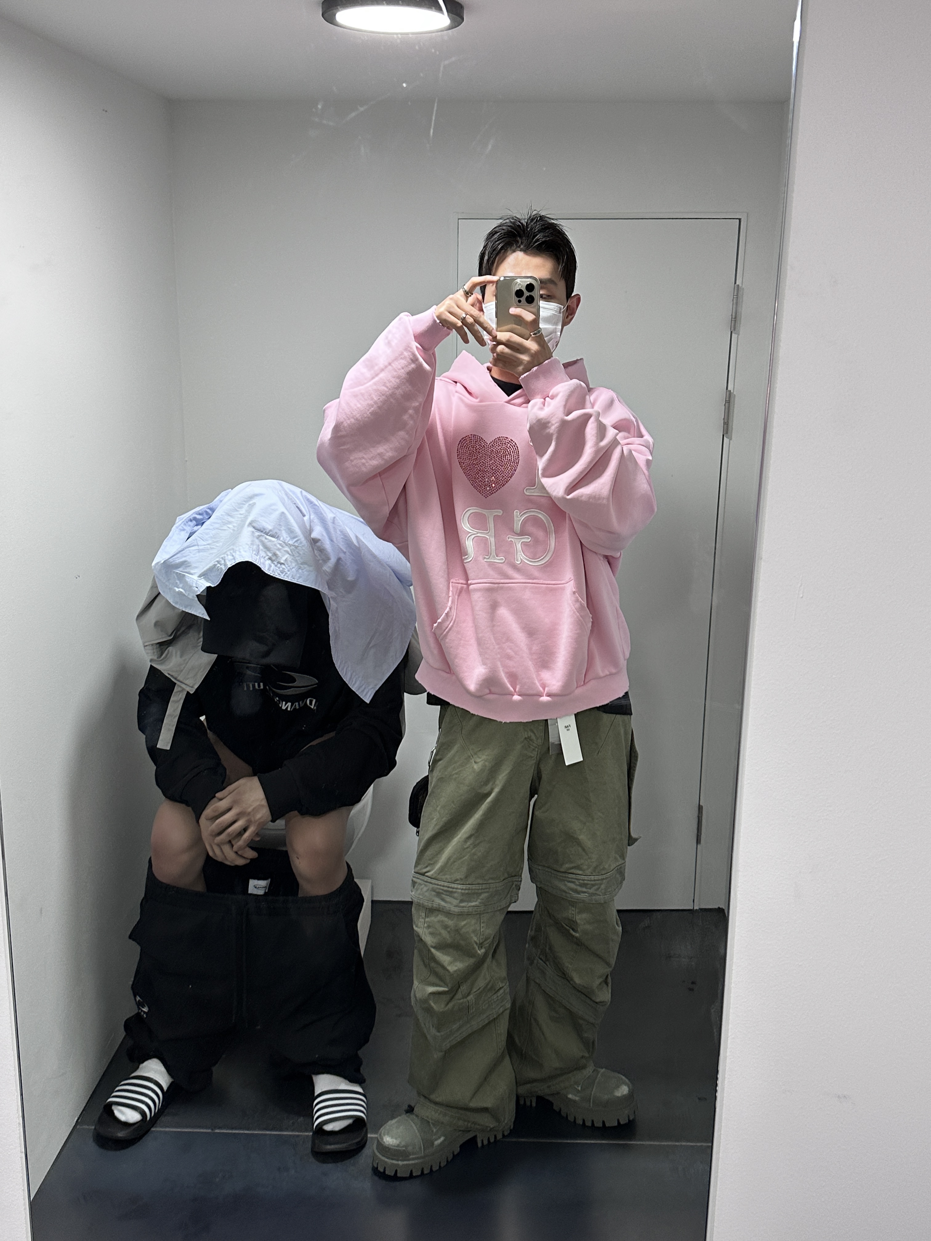 Project G/R I Love GR Hoodie Pink - Haus of GR Exclusive, Balenciaga Combat Strike 20mm Boot Kaki 착용 스타일 - 2