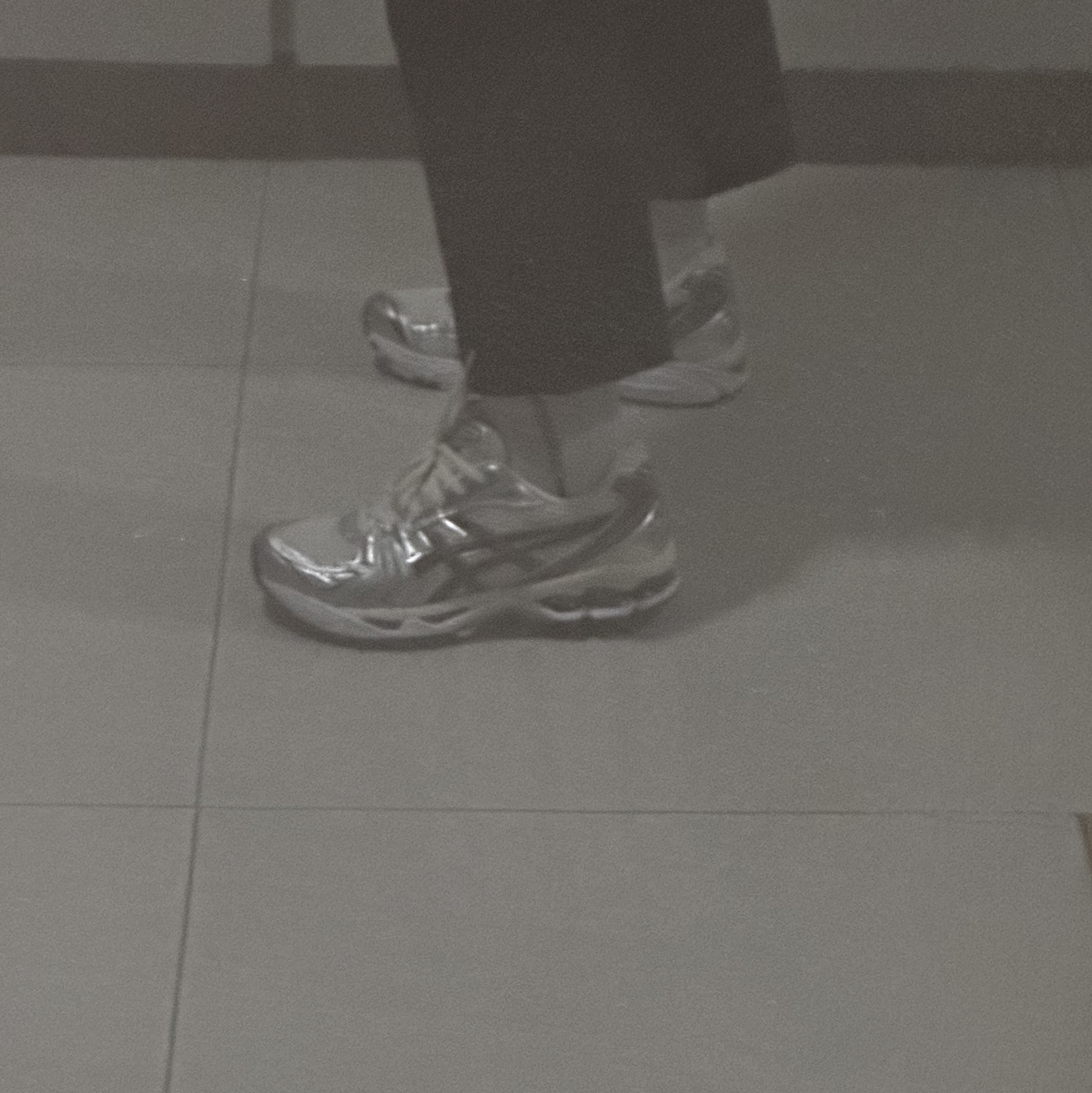 Asics Gel-Kayano 14 Cream Black 착용 스타일 - 1