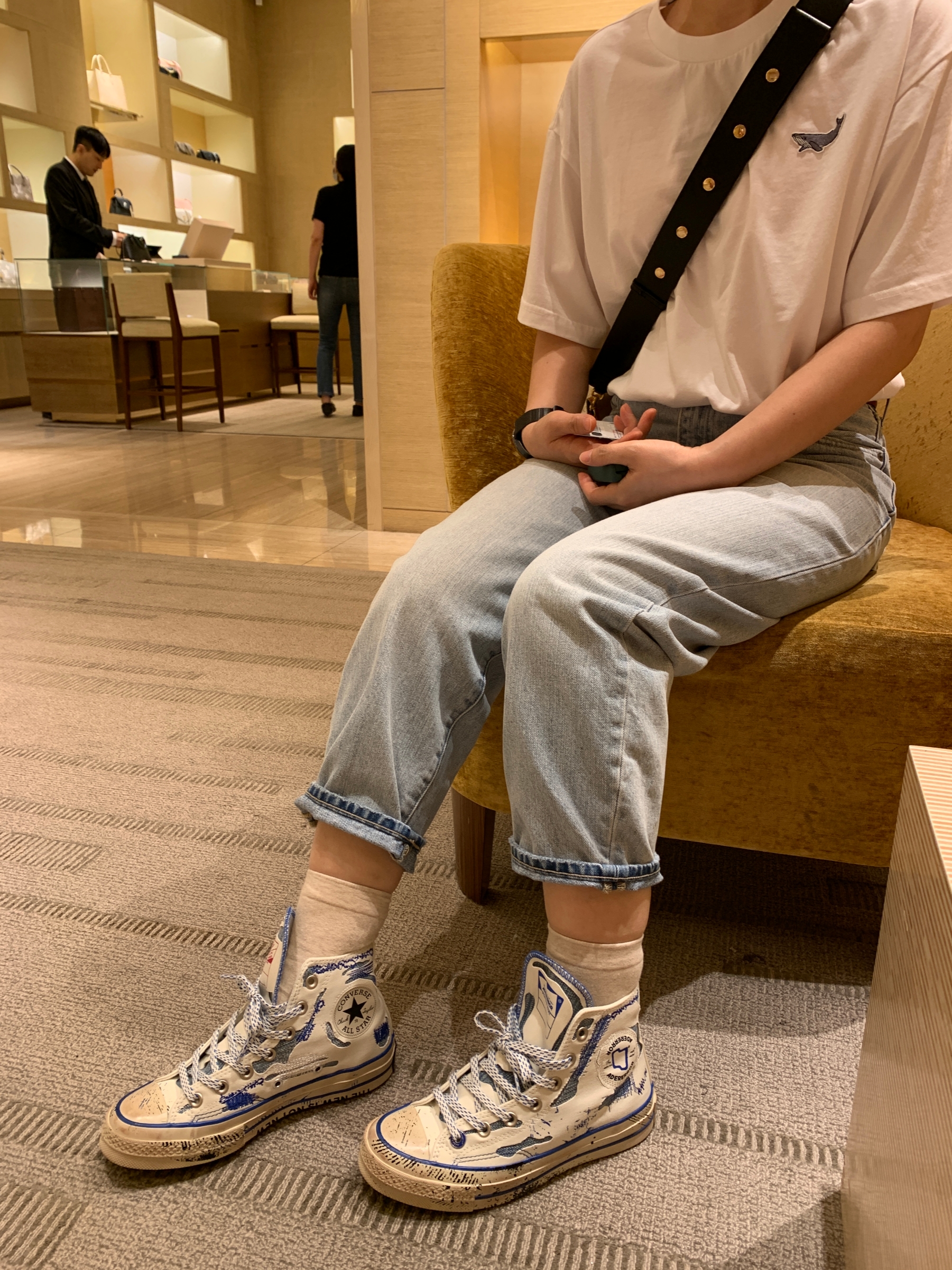 Converse x Ader Error Chuck 70 High White 착용 스타일 - 2