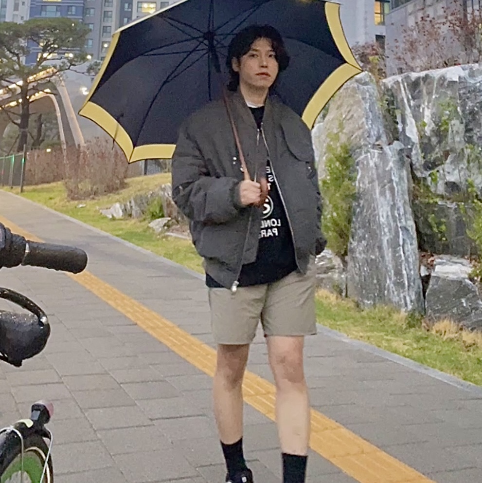 Salomon XT-6 Gore-Tex Black Ebony, Undermycar Ababell Multi Flap Oversized Bomber Balsam Green - 22SS 착용 스타일 - 3