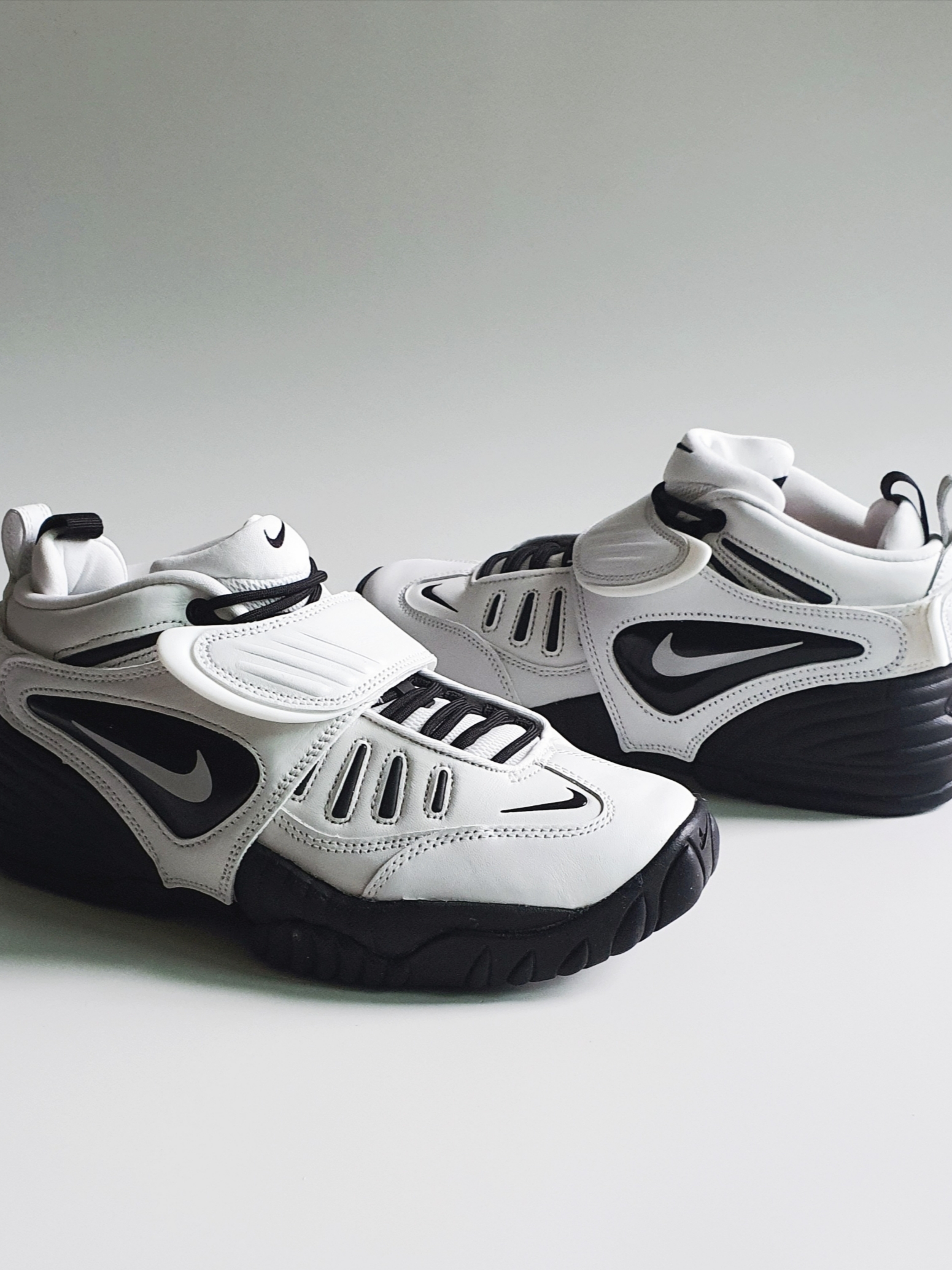 Nike x Ambush Air Adjust Force SP Summit White and Black 착용 스타일