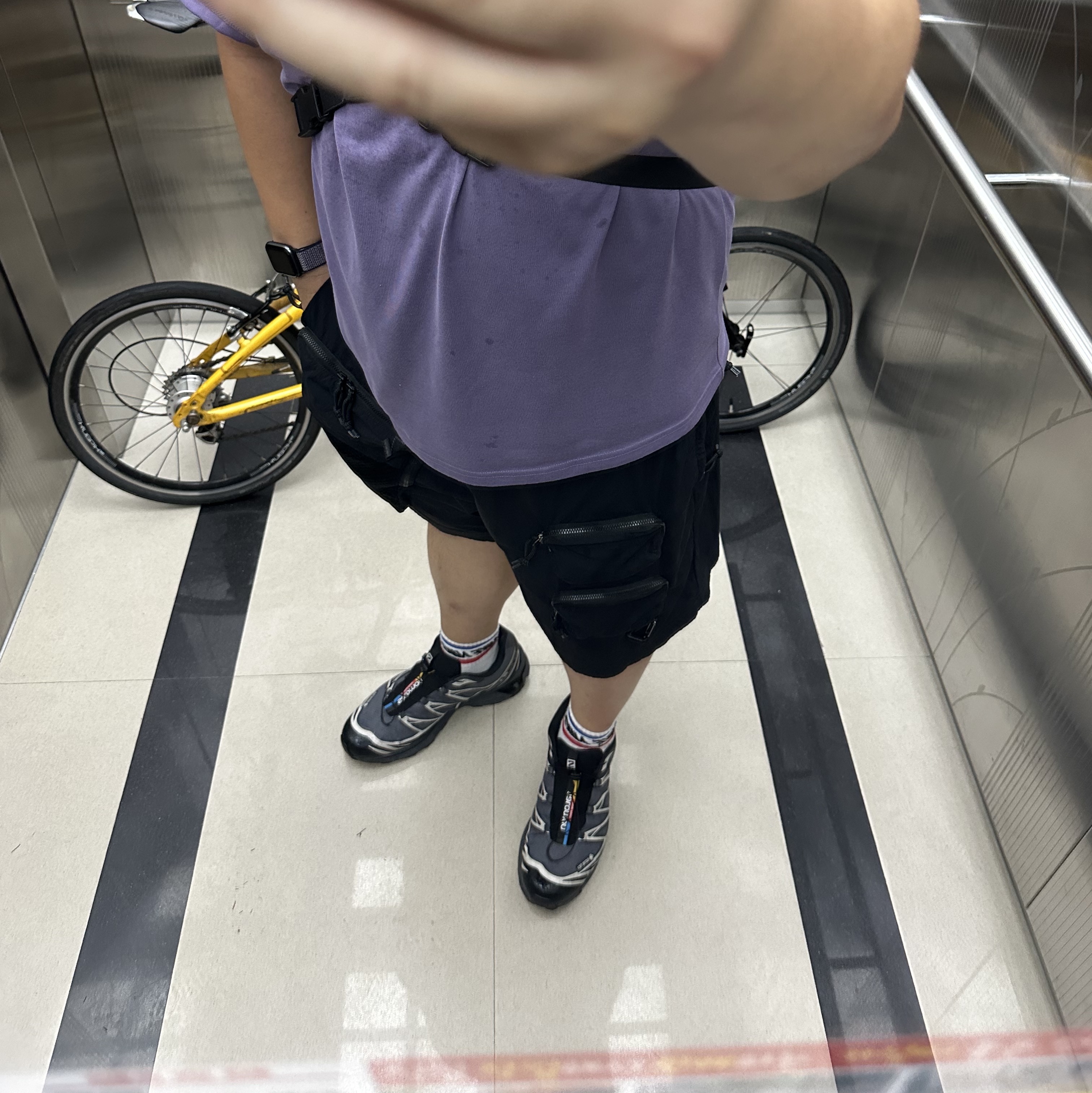 Salomon XT-6 Gore-Tex Black Ebony 착용 스타일