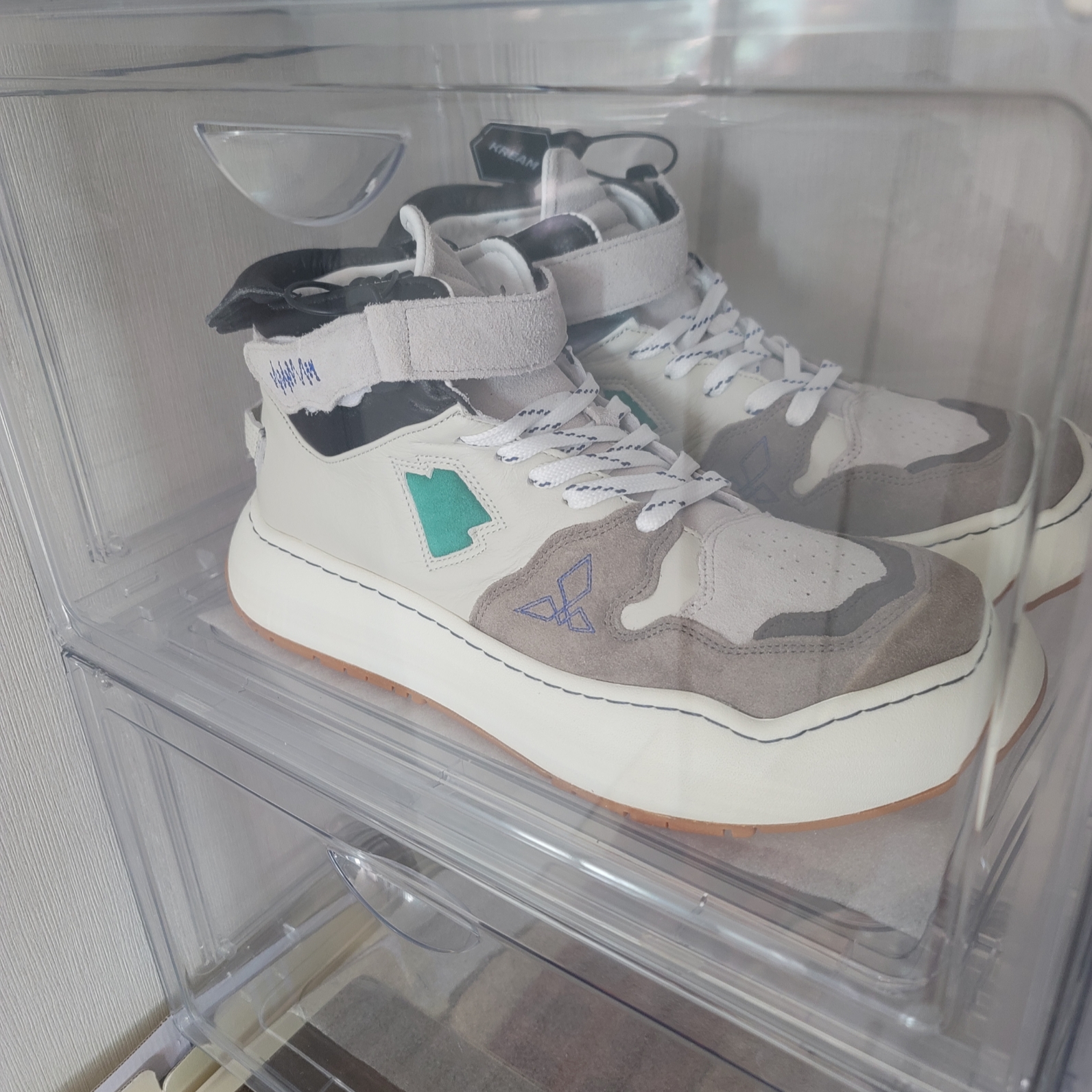 Ader Error Log; Khalif Green 착용 스타일