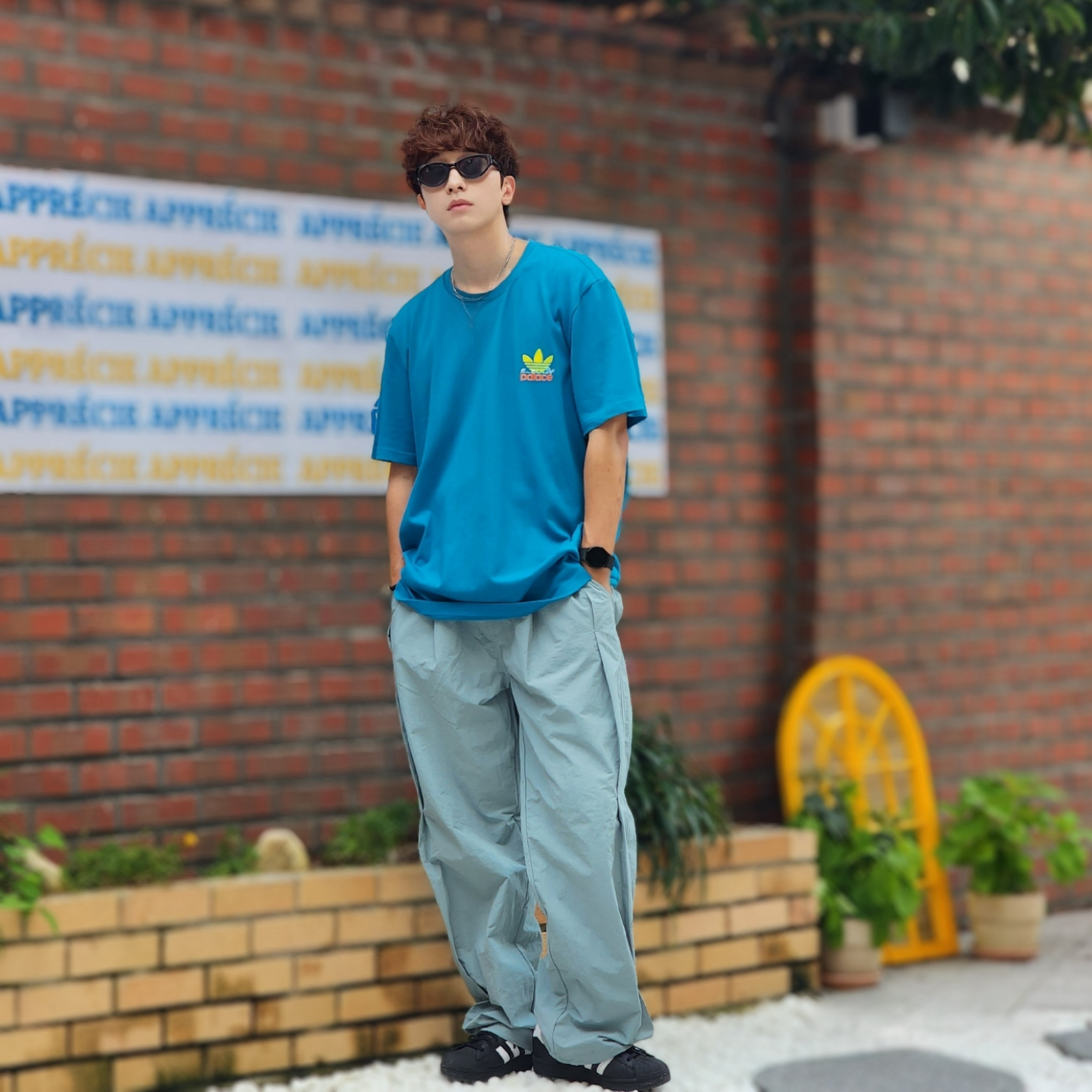 Palace x Adidas Nature T-Shirt Mystery Petrol - 22SS, Adidas Superstar Core Black White 착용 스타일 - 3