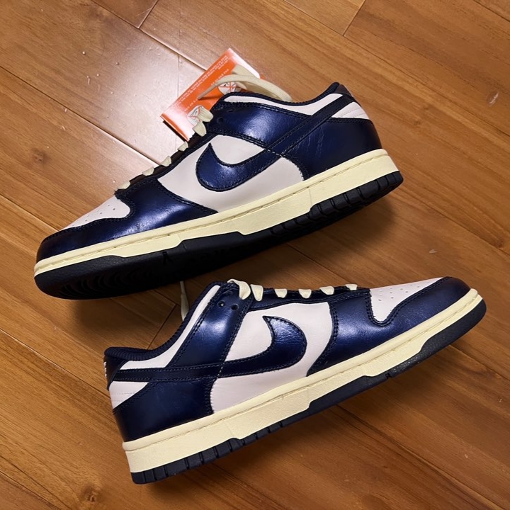 (W) Nike Dunk Low Vintage Midnight Navy 착용 스타일