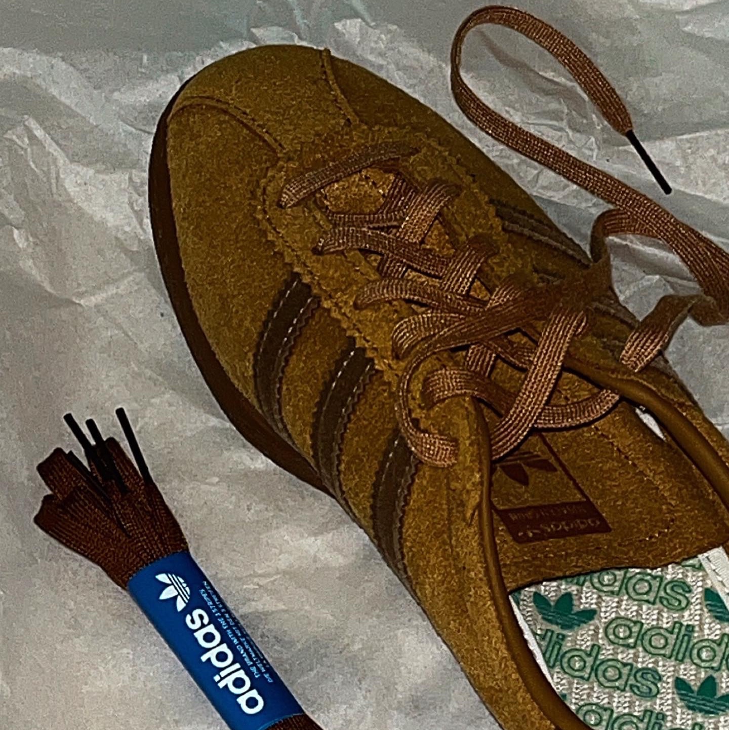 Adidas Tobacco Gruen Mesa Brown Desert 착용 스타일 - 3