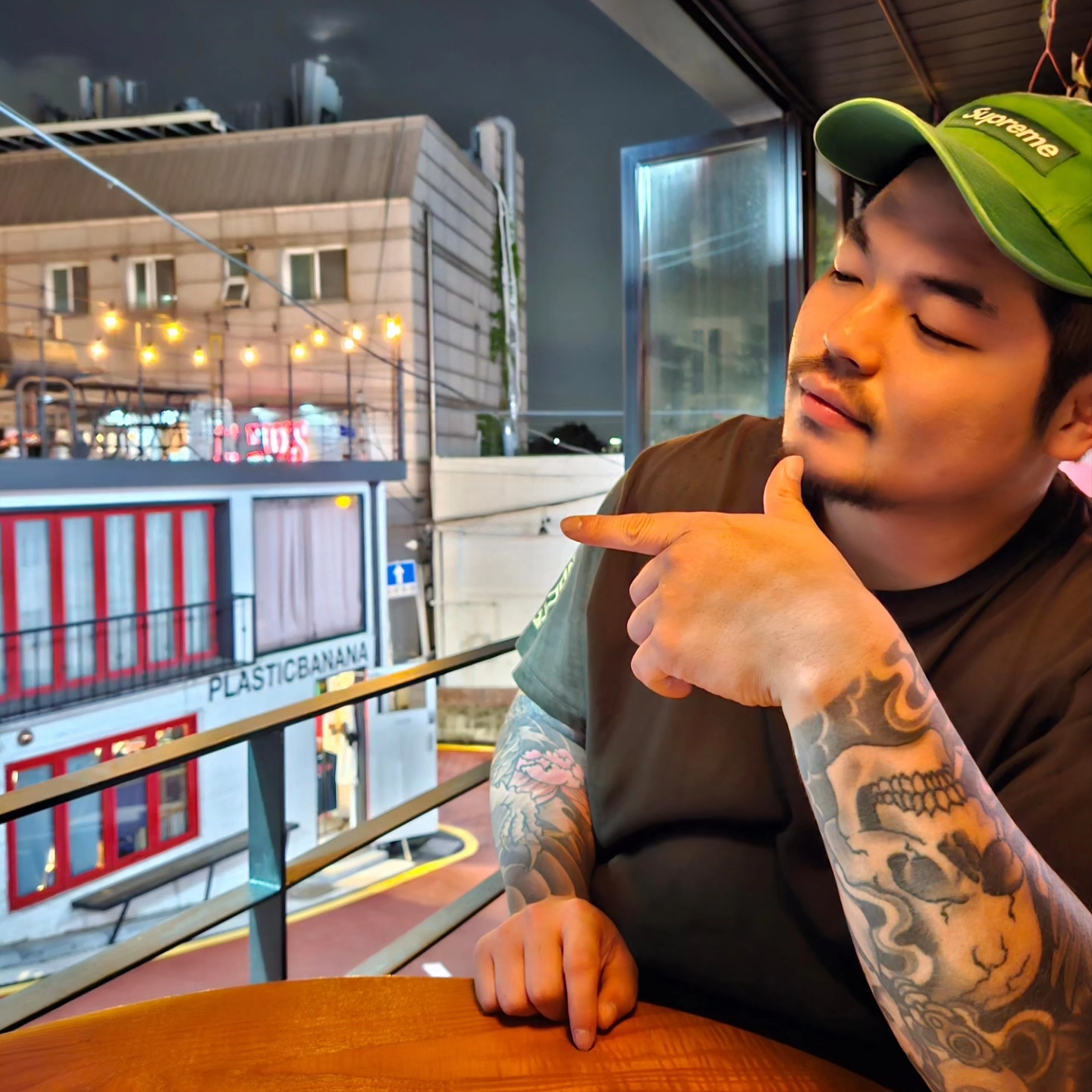 Supreme Washed Chino Twill Camp Cap Green - 22FW 착용 스타일