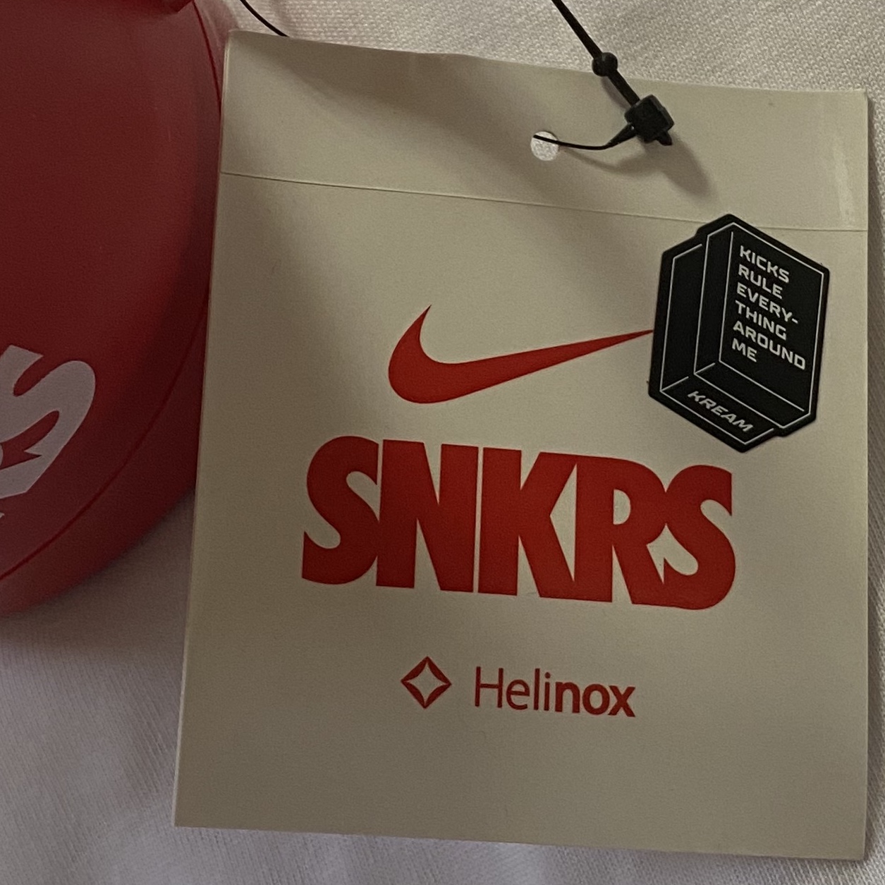 Helinox x Nike SNKRS Lounge Souvenir Dinex Mug Red 착용 스타일 - 2