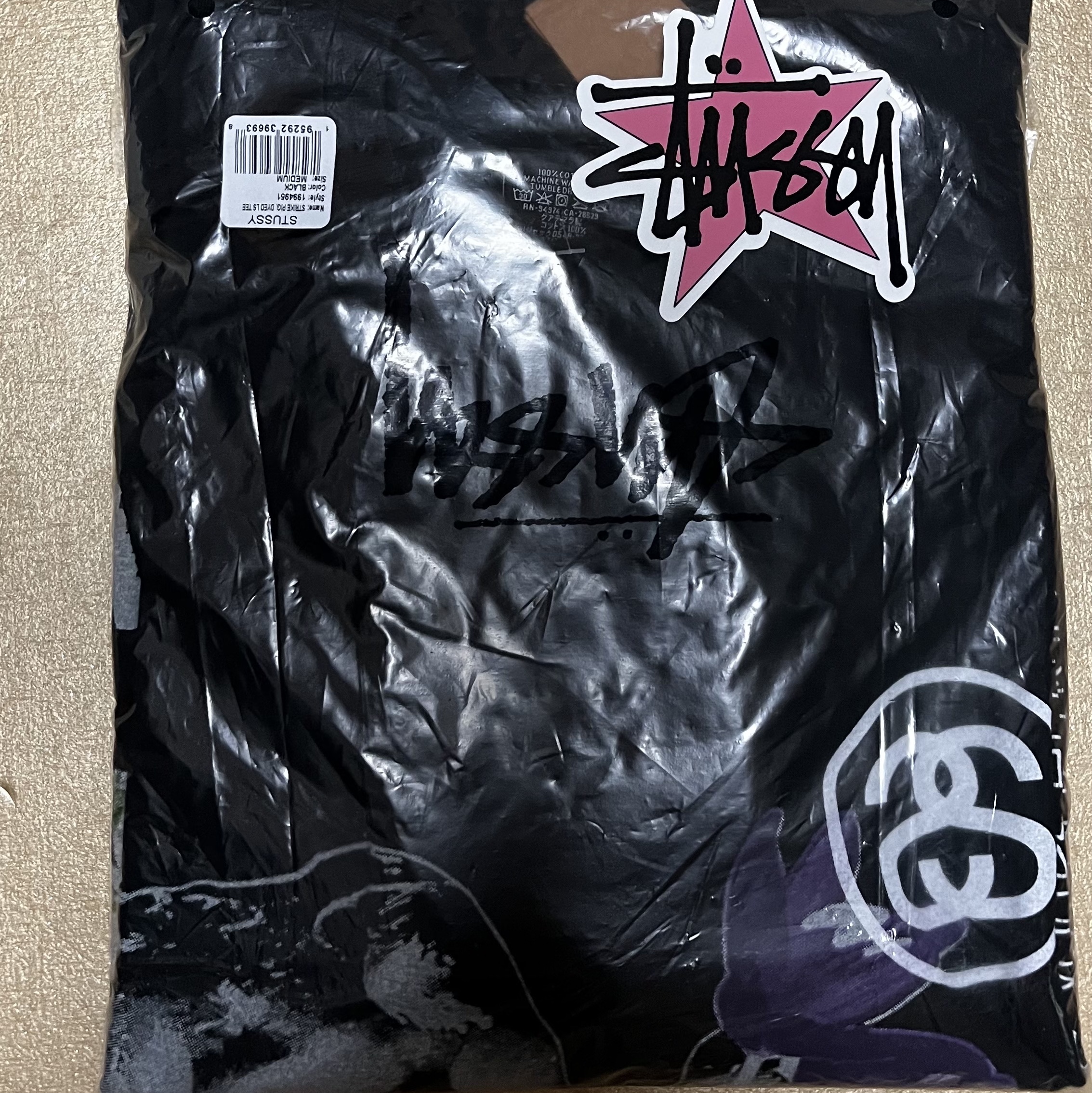 Stussy Strike Pigment Dyed LS T-Shirt Black 착용 스타일