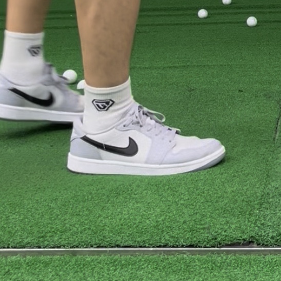 Jordan 1 Low Golf Wolf Grey 착용 스타일
