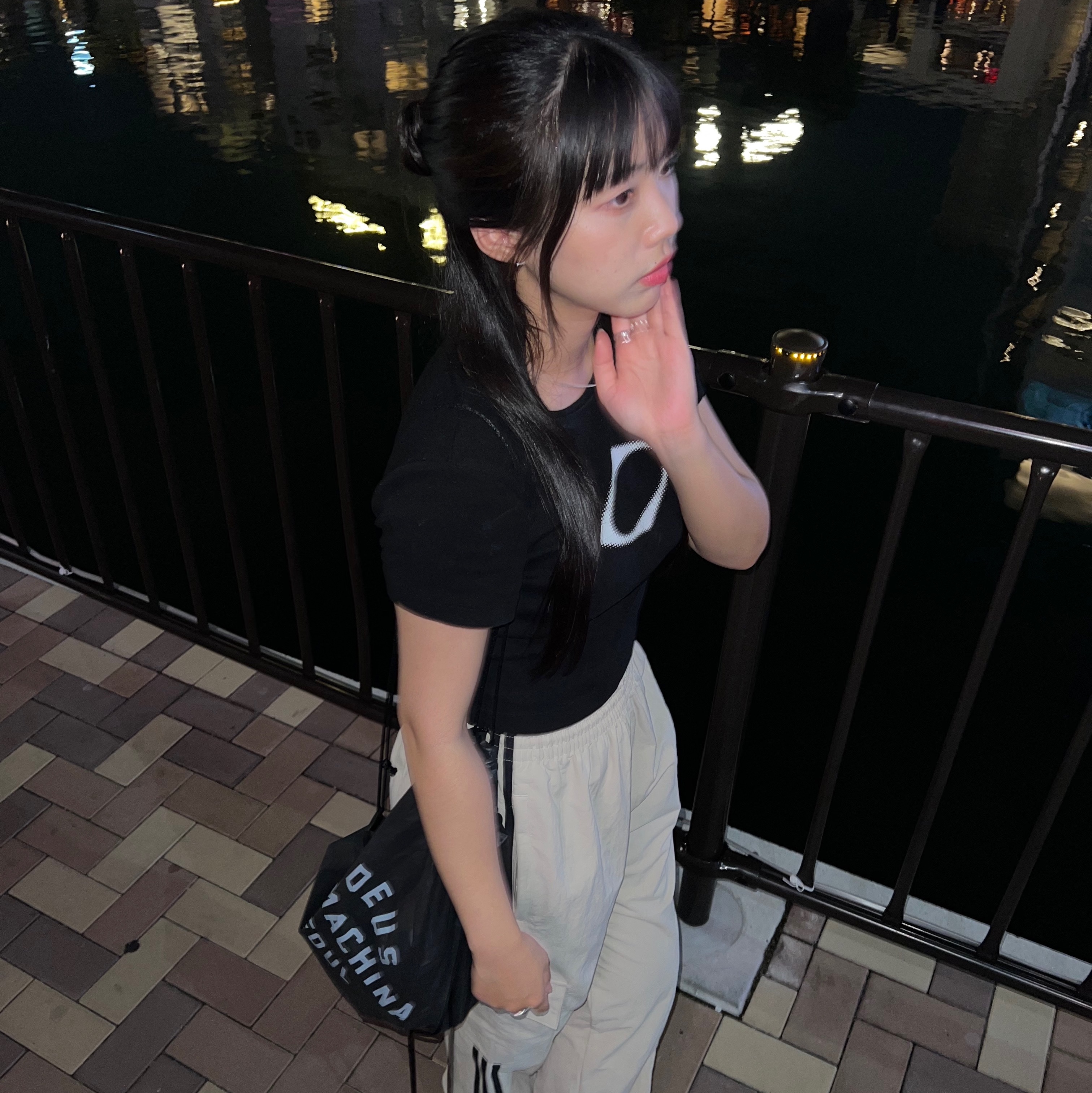 (W) Mischief Rhombus Blur T-Shirt Mini Black, Adidas Superstar Core Black White 착용 스타일 - 3