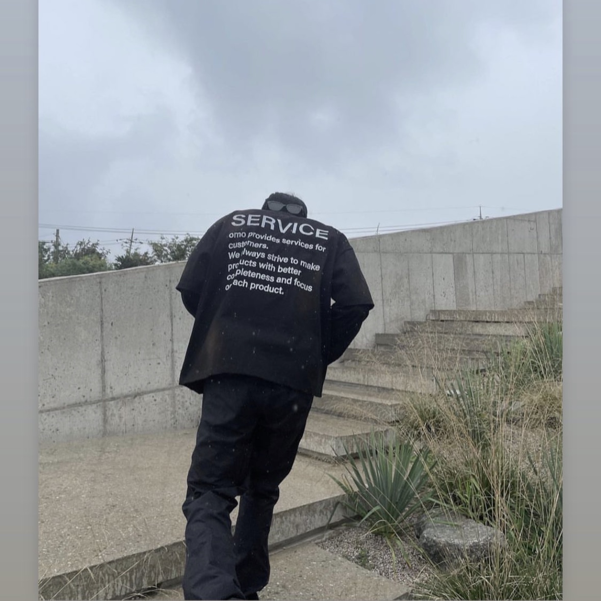 [KREAM 단독] OMO Vintage Layered Long Sleeve Black 착용 스타일