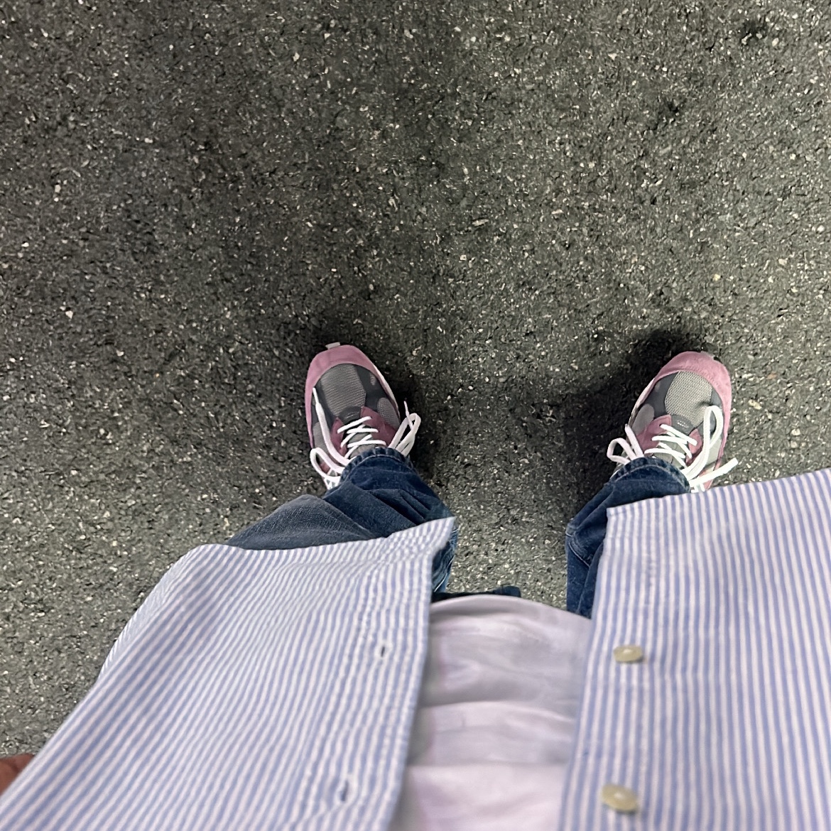 New Balance 991 Made in UK Pink Grey 착용 스타일