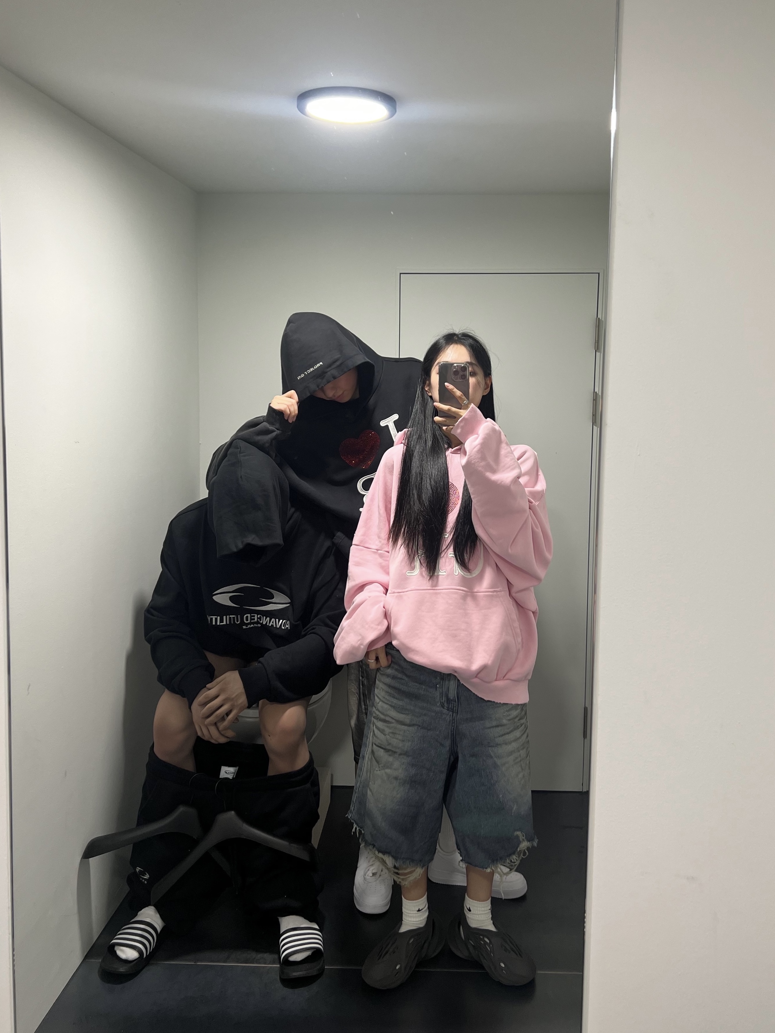 Project G/R I Love GR Cap Black - Haus of GR Exclusive, Project G/R I Love GR Hoodie Black - Haus of GR Exclusive 착용 스타일 - 2