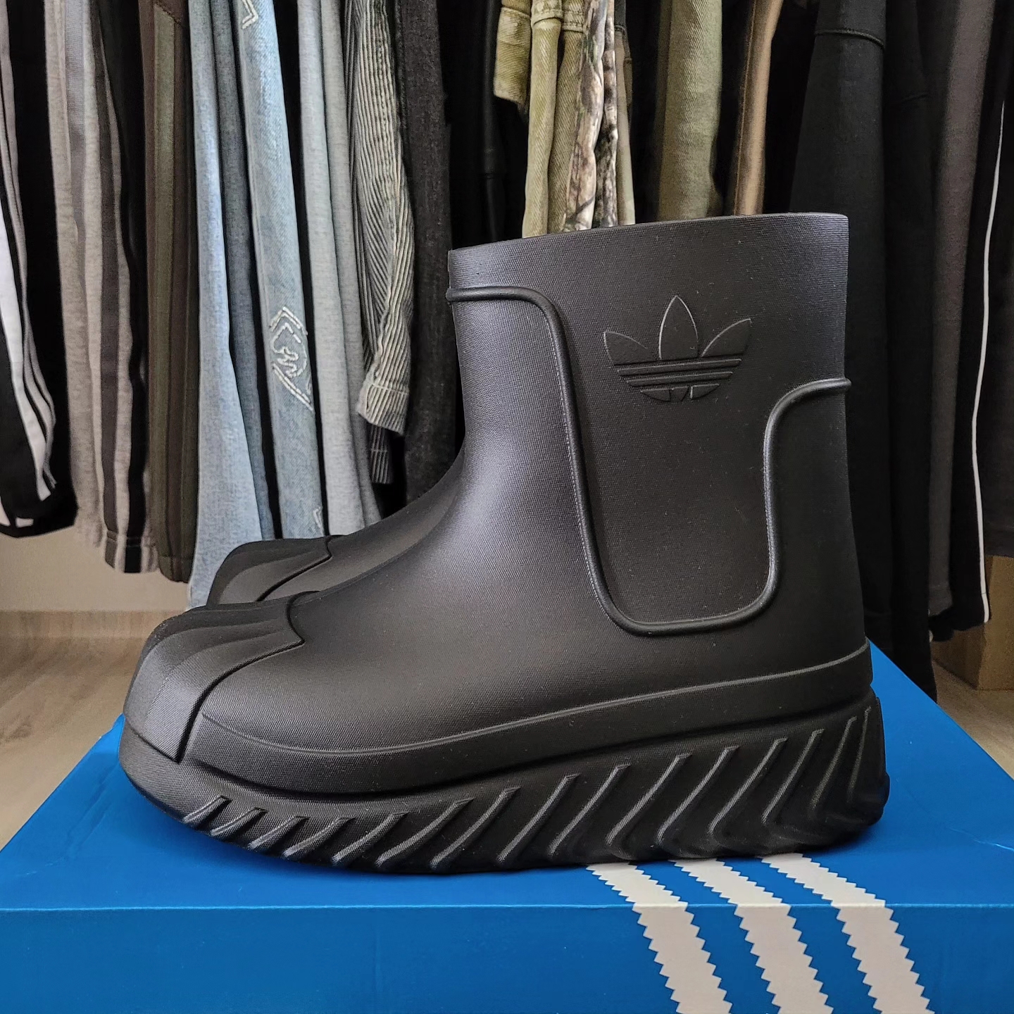 (W) Adidas Adifom Superstar Boot Black 착용 스타일 - 3